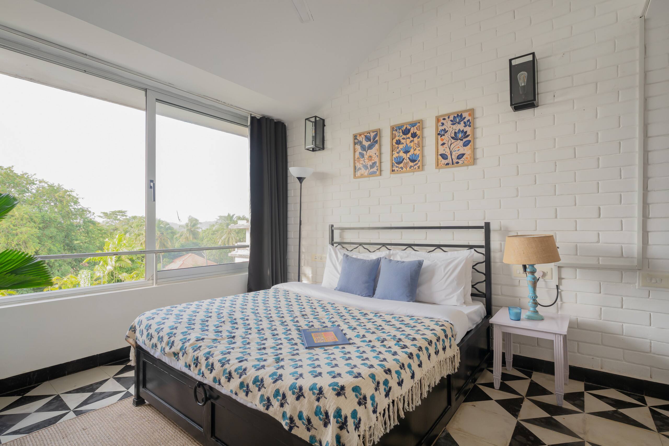 Lush 2BHK | Pool | Reis Magos — photo 2