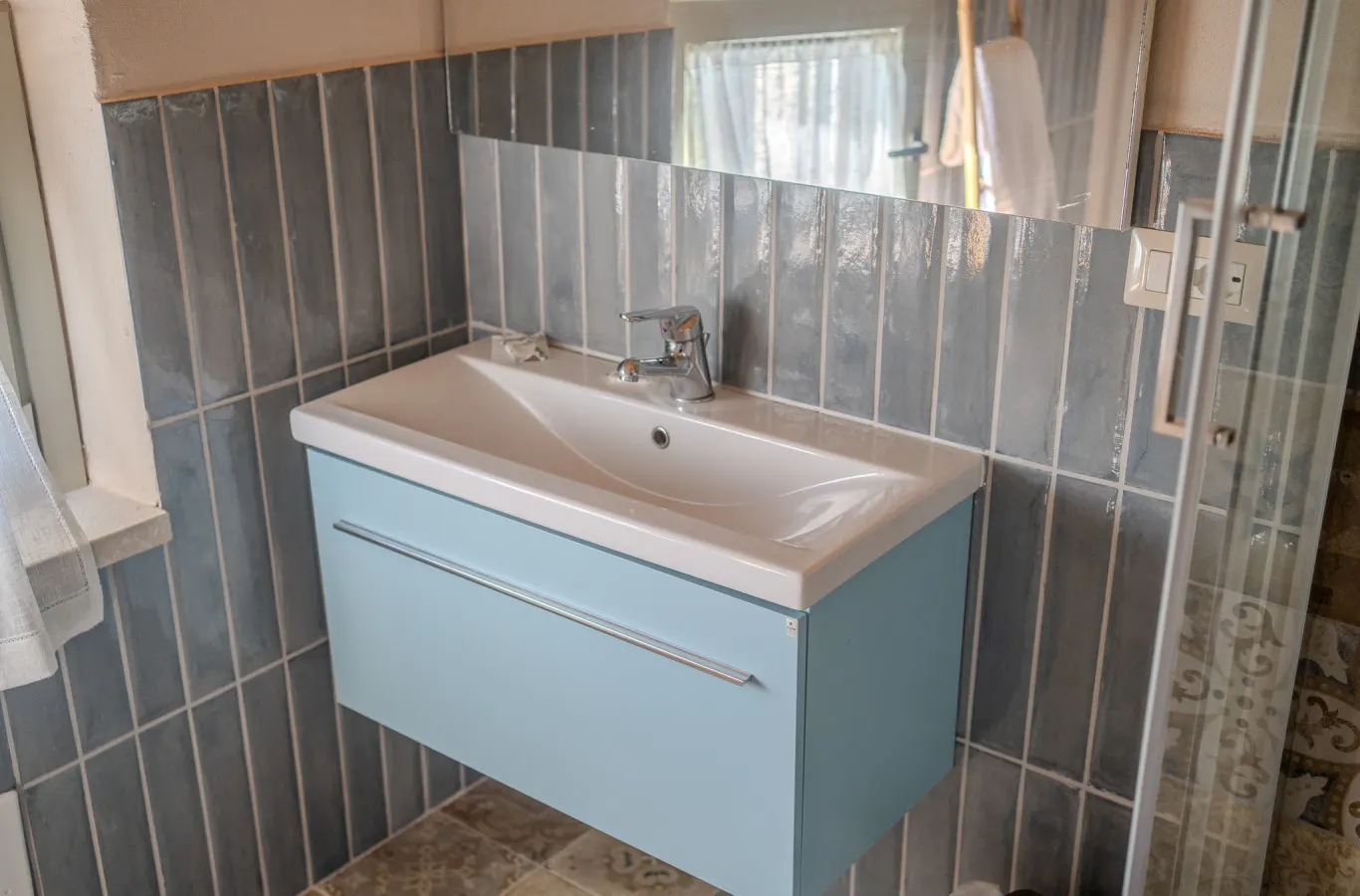 Casale nel Verde con Piscina e Vista 12