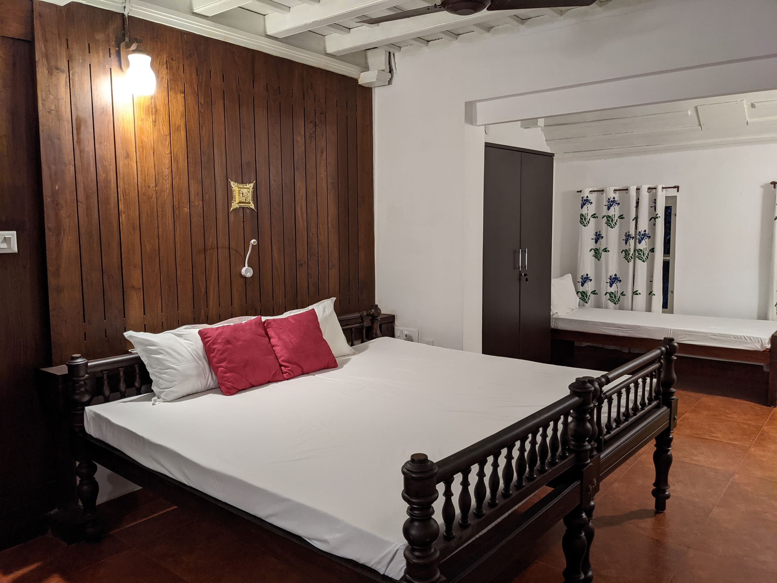 "Maya Heritage" Entire House in Aymanam, Kottayam 7