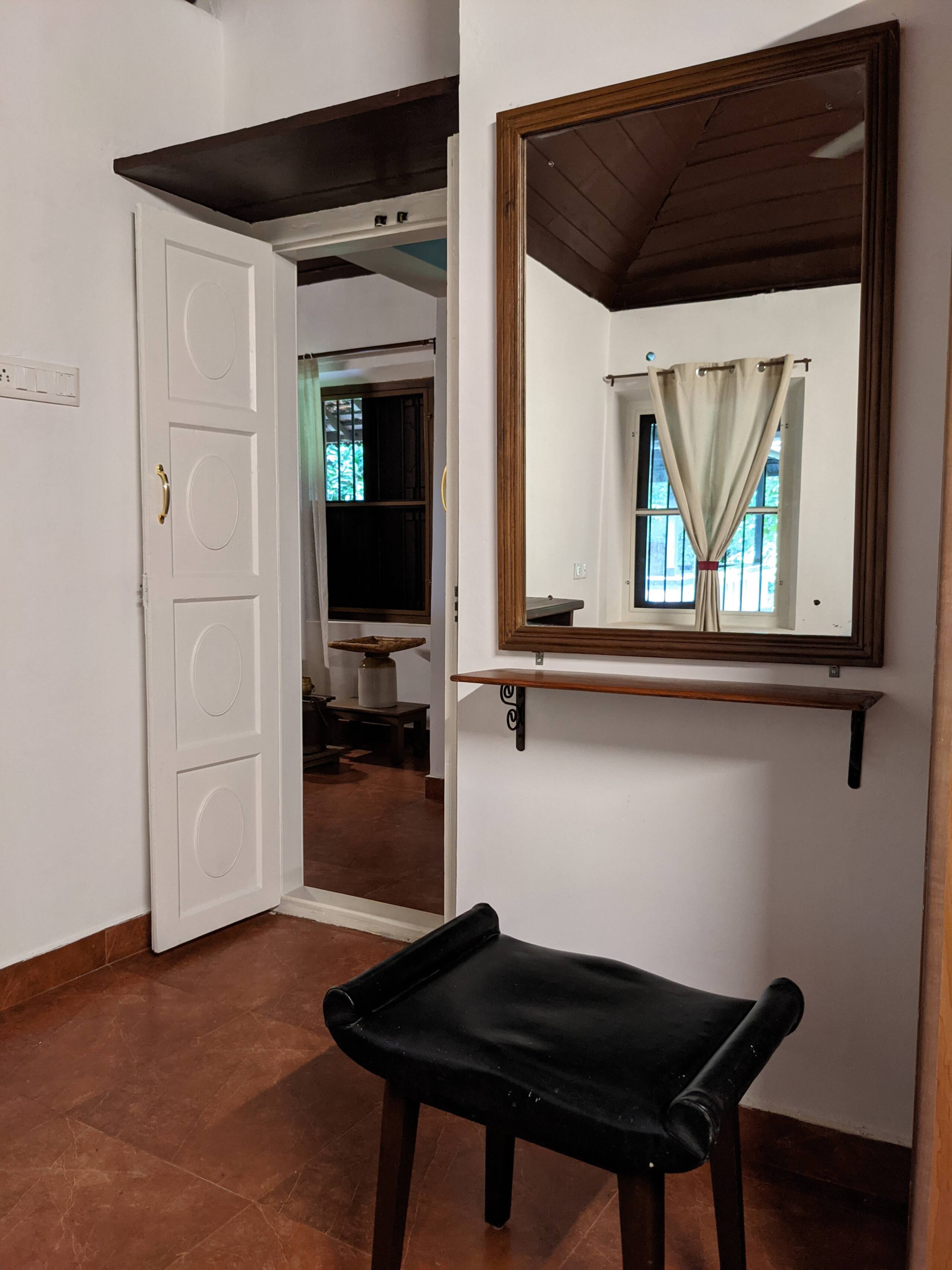 "Maya Heritage" Entire House in Aymanam, Kottayam 16