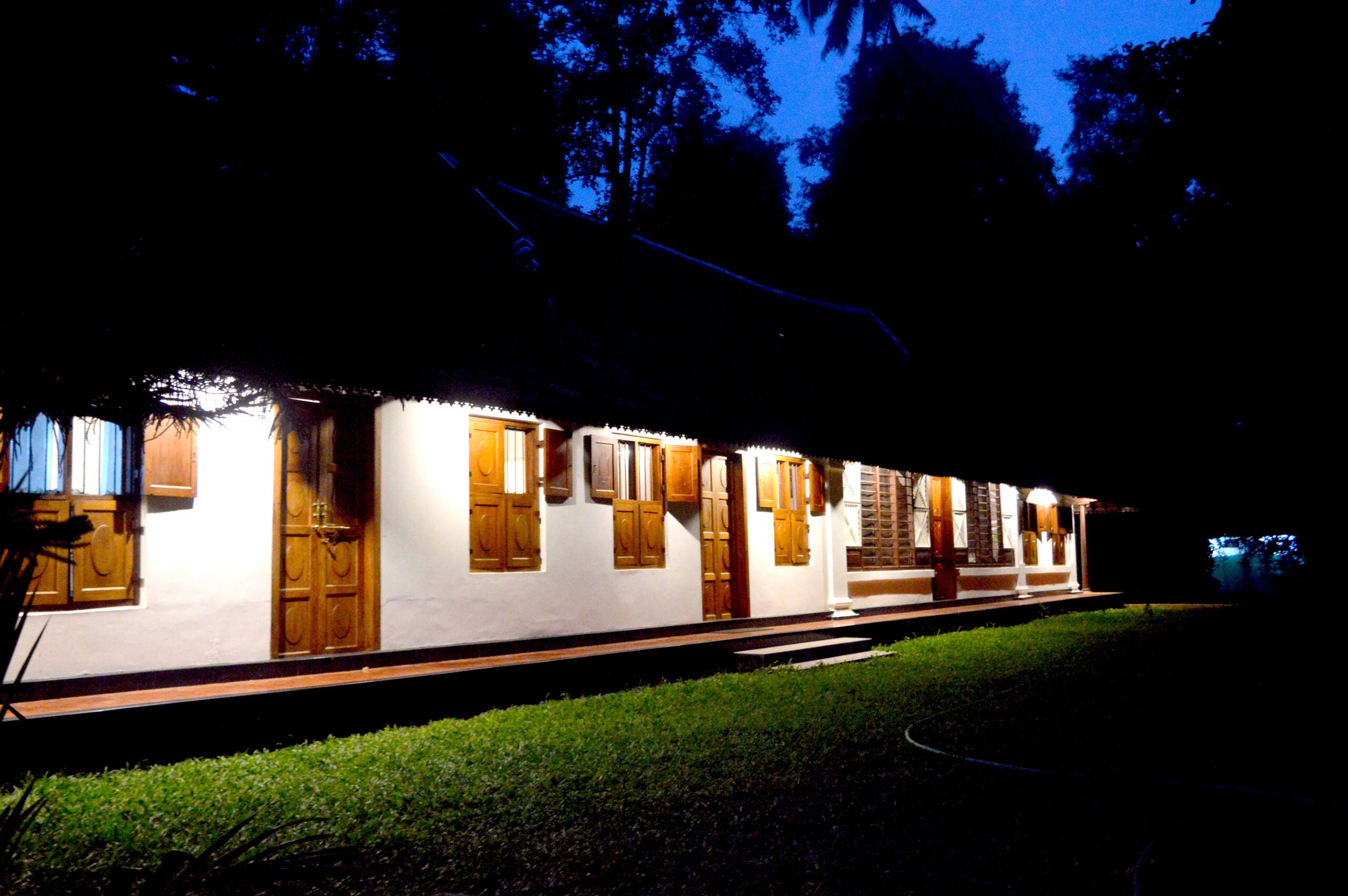 "Maya Heritage" Entire House in Aymanam, Kottayam 2
