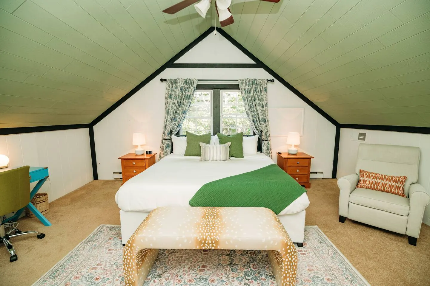Group Retreat w/ Beach-HotTub-GameRoom-FirePit-BBQ 12
