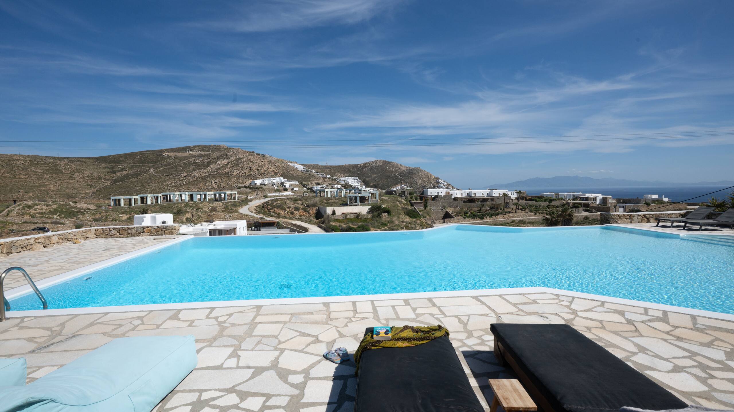 Cavo Blue Two bedroom Villa with shared pool 31