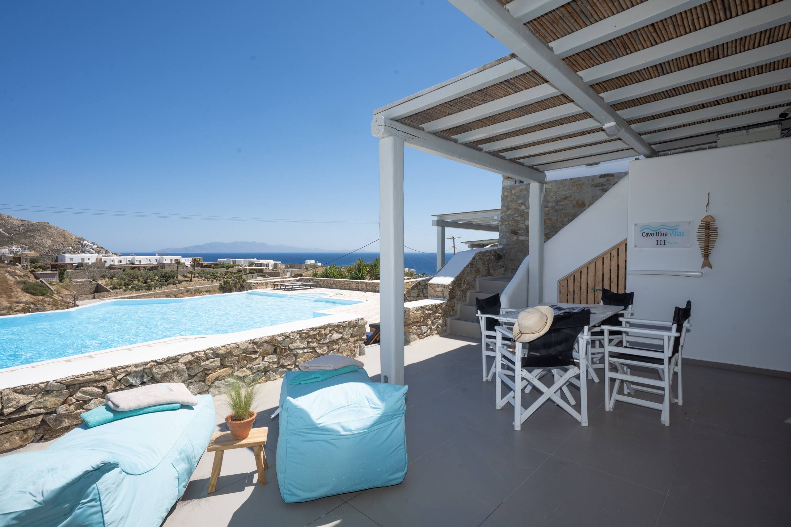 Cavo Blue Two bedroom Villa with shared pool — photo 1