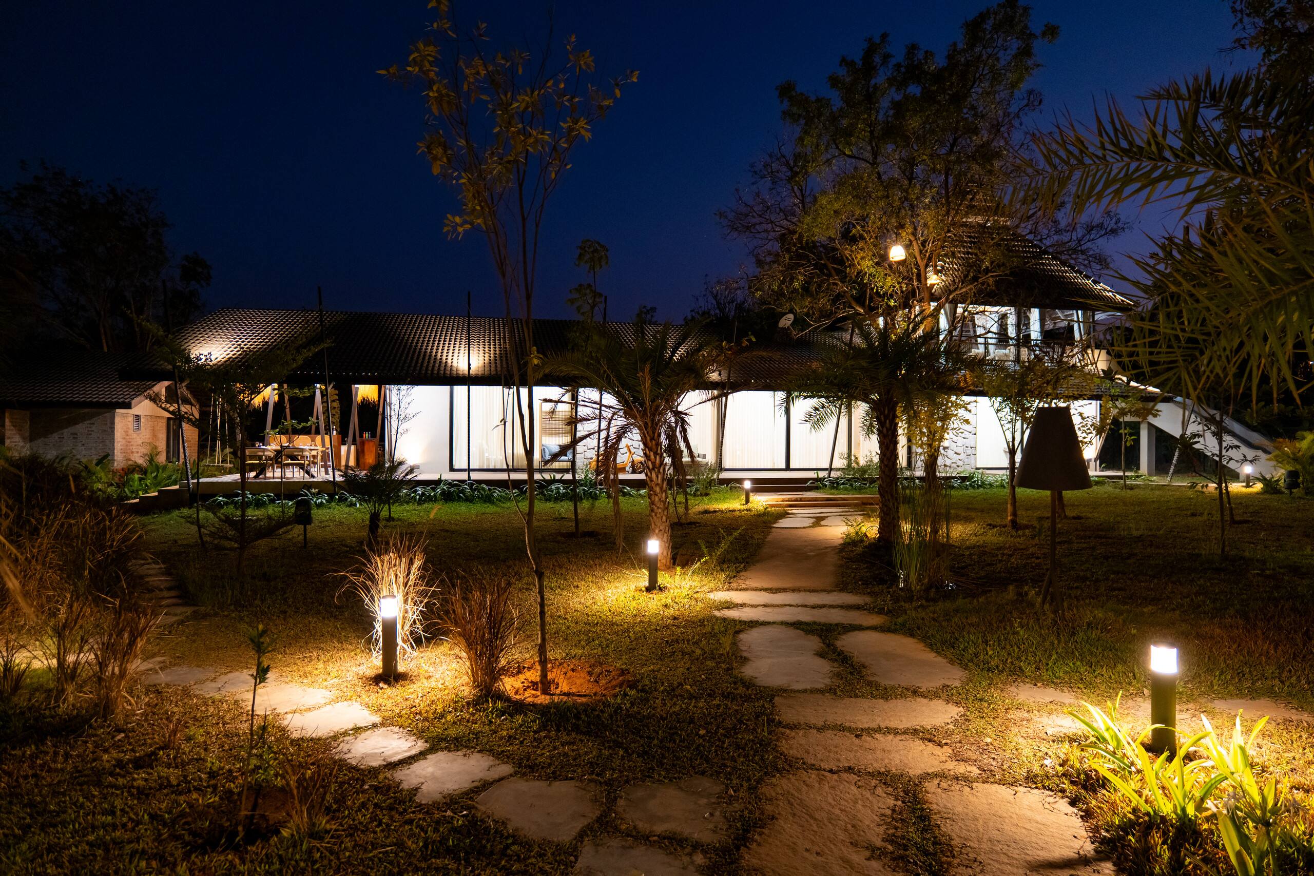 Garden Tent with Shared Pool & Gazebo–Pet-Friendly 7