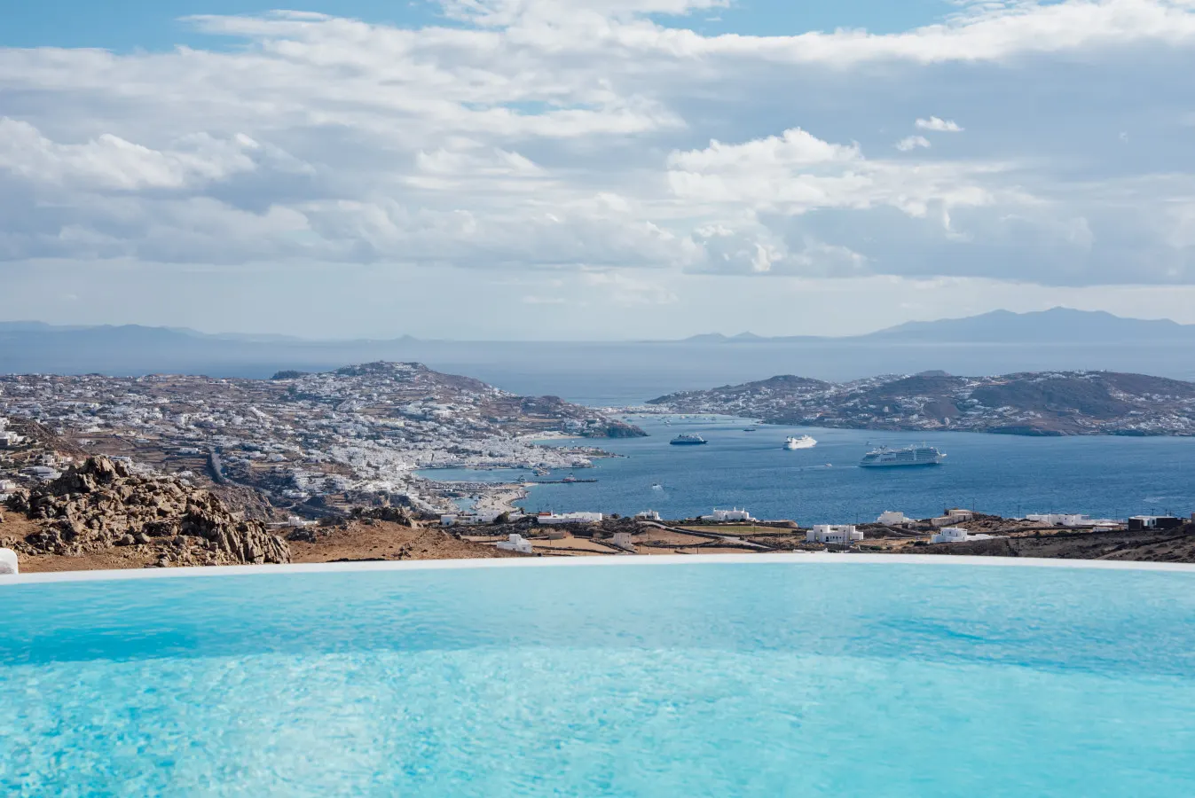 Deluxe Seaview Villa with Private Infinity Pool 16