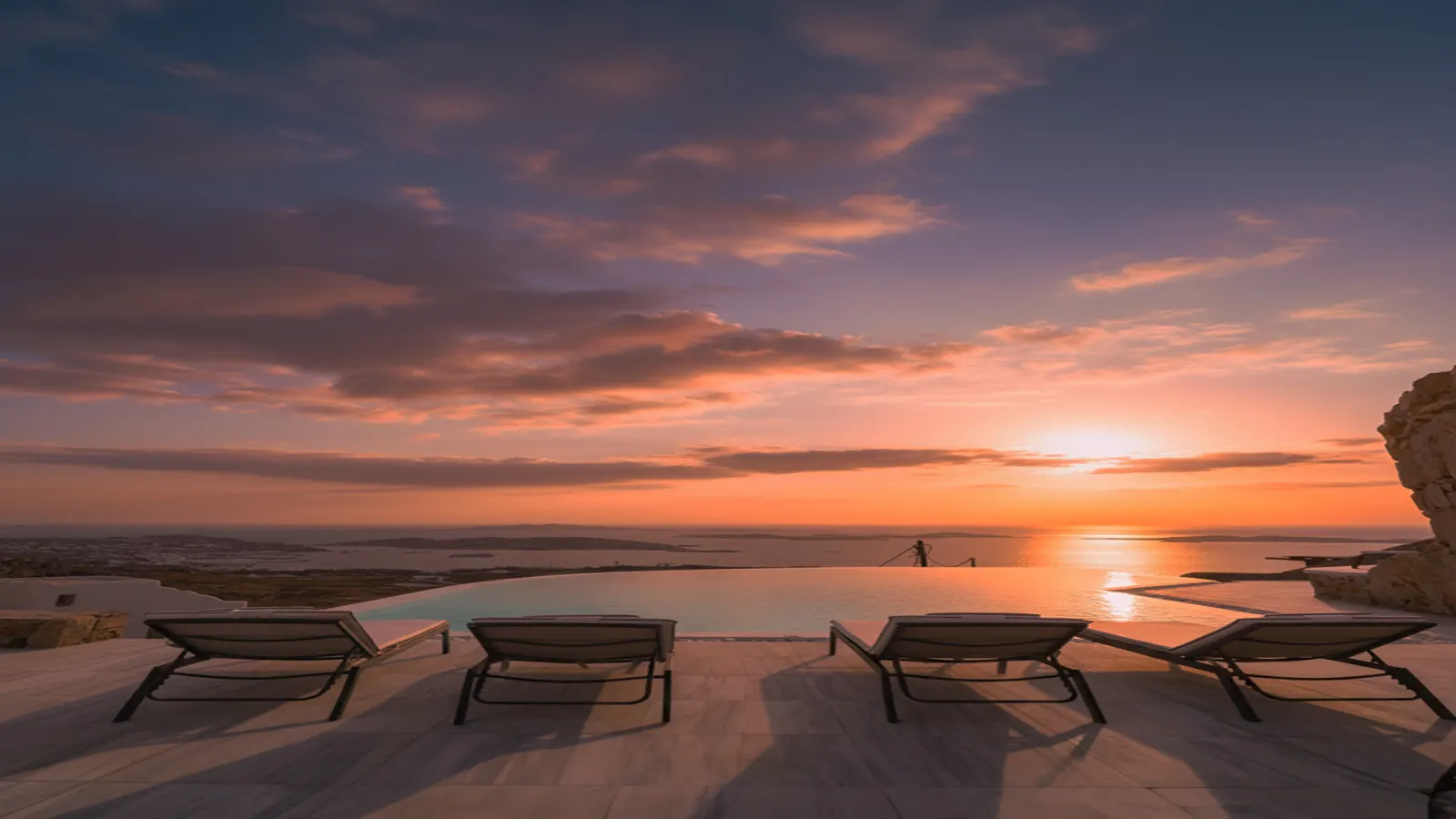 Deluxe Seaview Villa with Private Infinity Pool 17