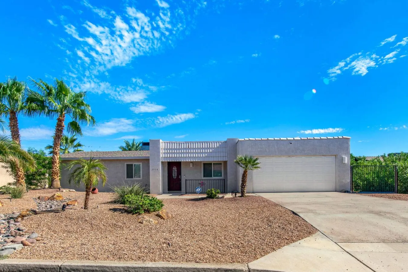 Havasu War Eagle - Pool, Games, Serene Stay — photo 2