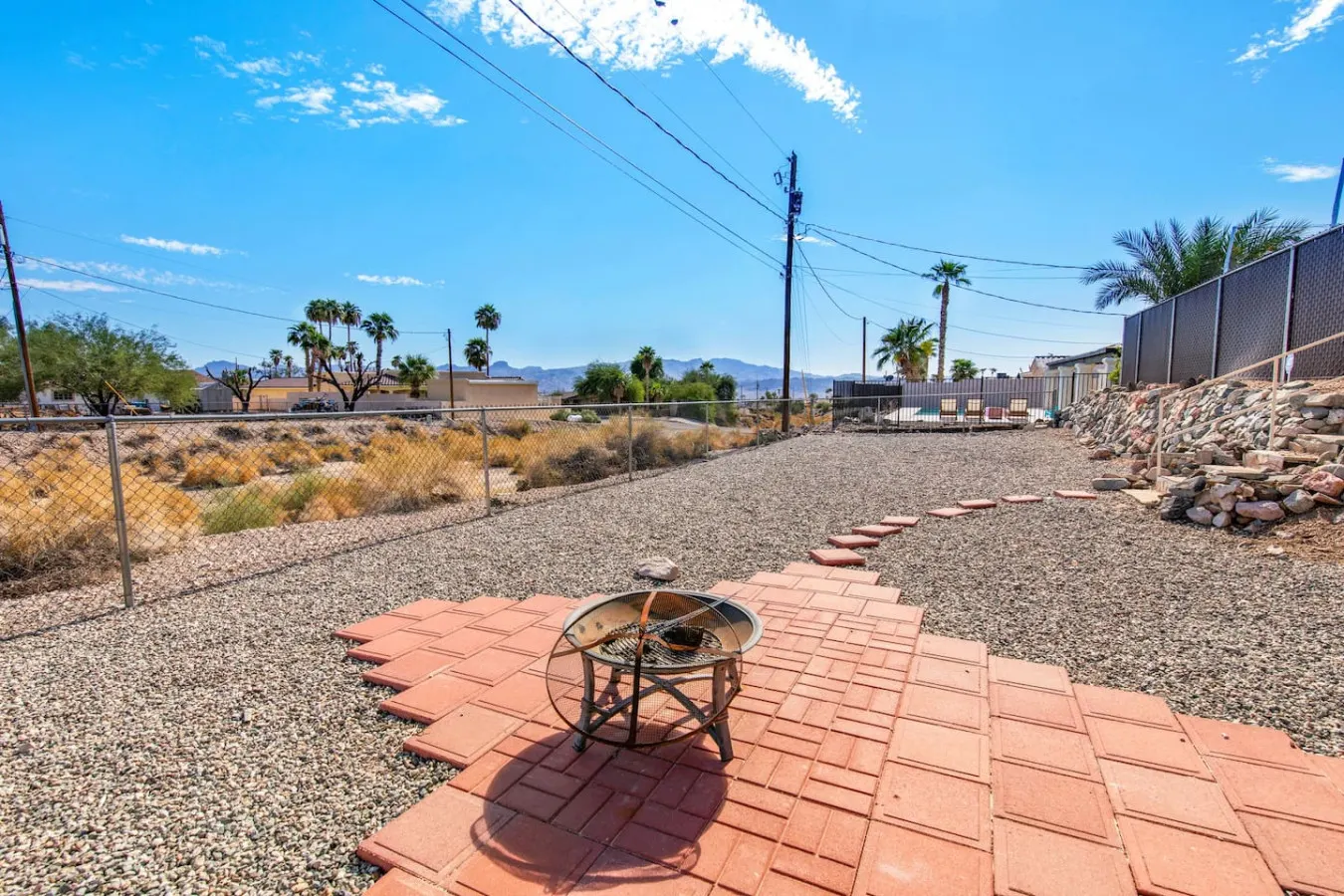 Havasu War Eagle - Pool, Games, Serene Stay — photo 4