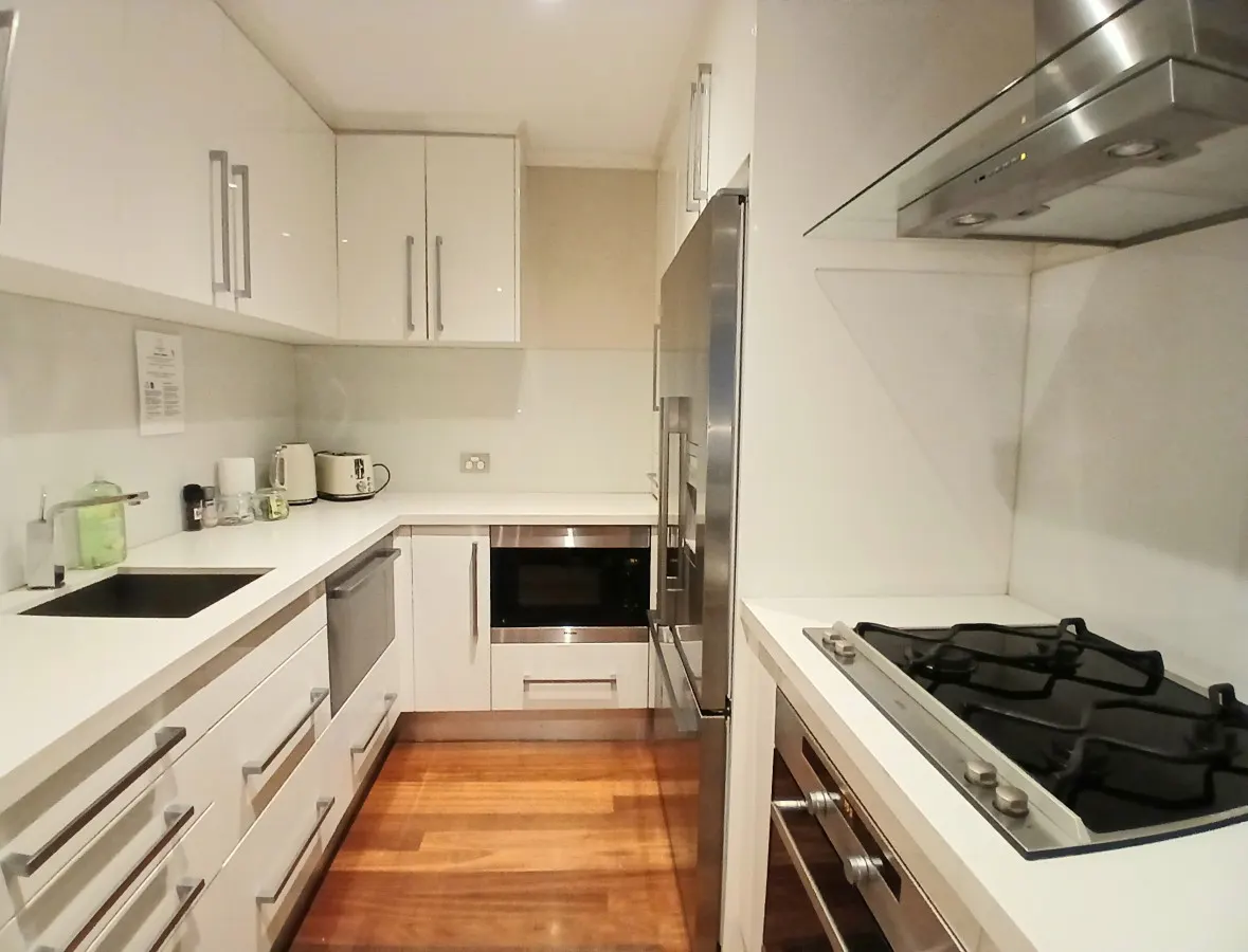 Southbank Boulevard Retreat by Readyset Apartments - 3 Bedroom Apartment - SB1 18