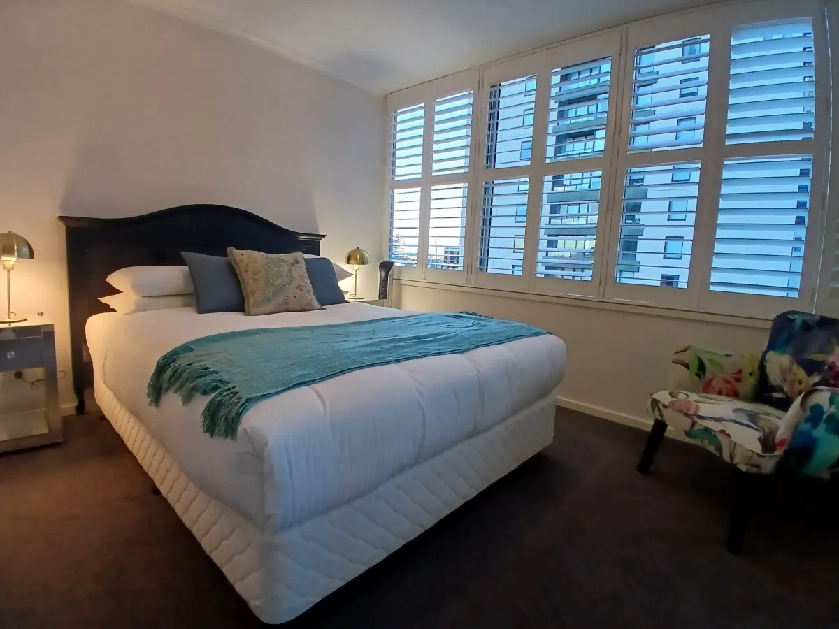 Southbank Boulevard Retreat by Readyset Apartments - 3 Bedroom Apartment - SB1 7