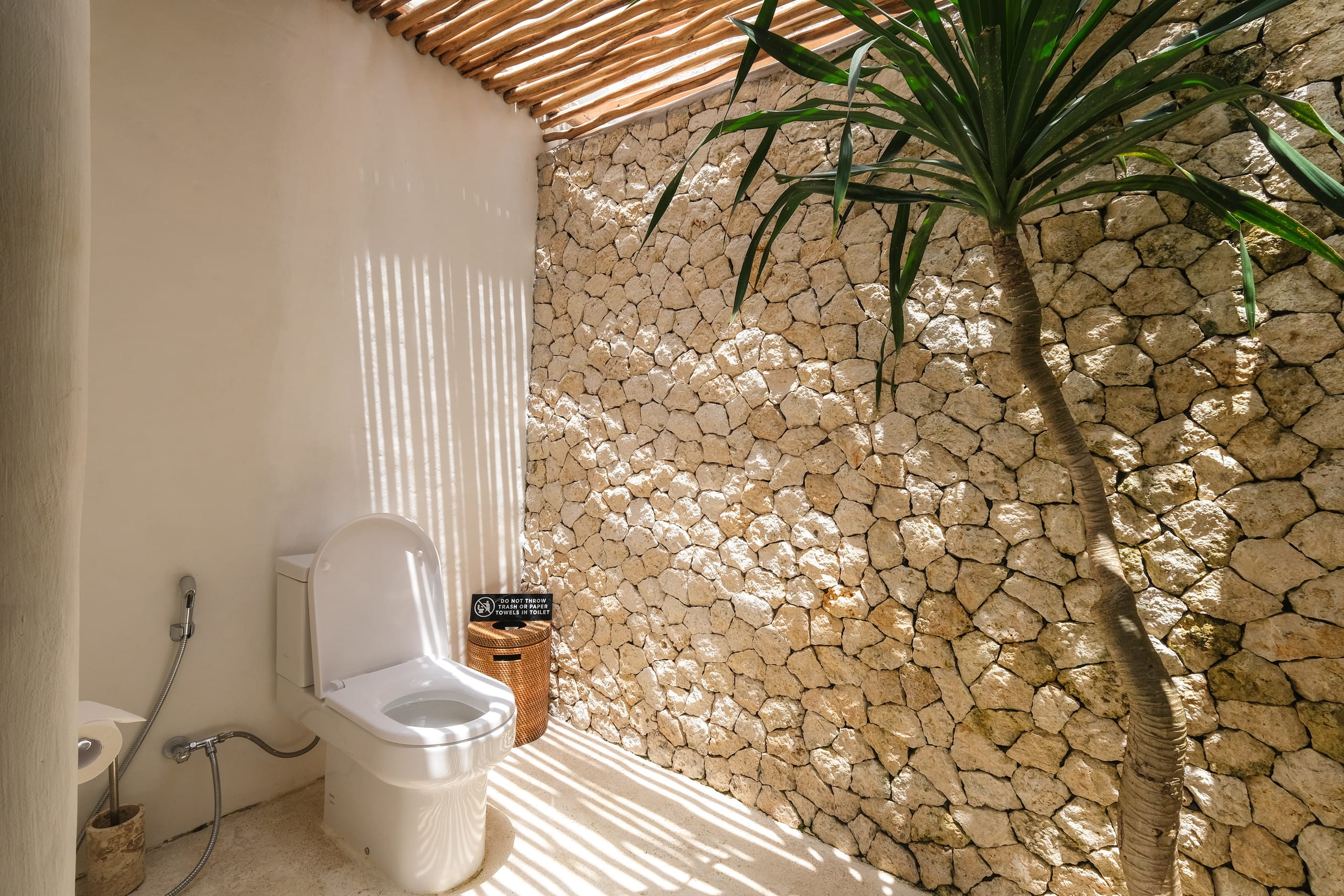 AMAKA: Mediterranean Boho Style Villa Bingin 25
