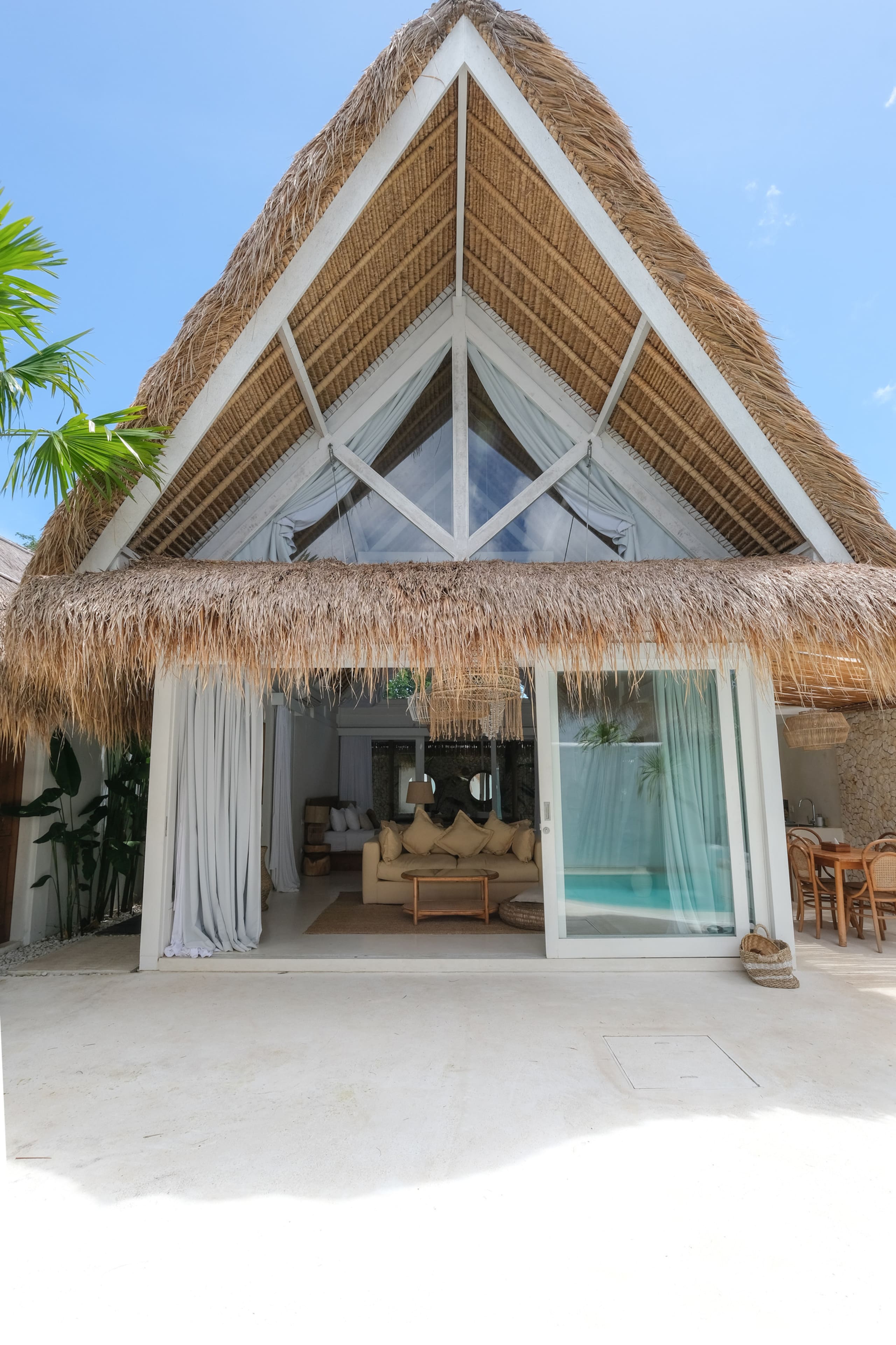 AMAKA: Mediterranean Boho Style Villa Bingin 6