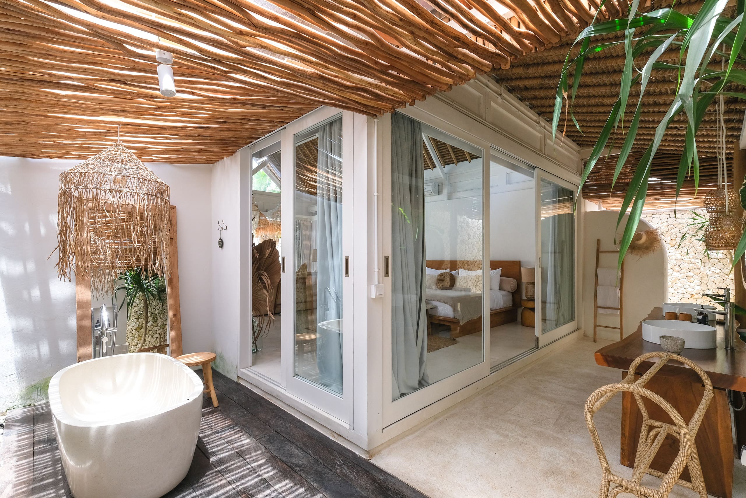 AMAKA: Mediterranean Boho Style Villa Bingin 17