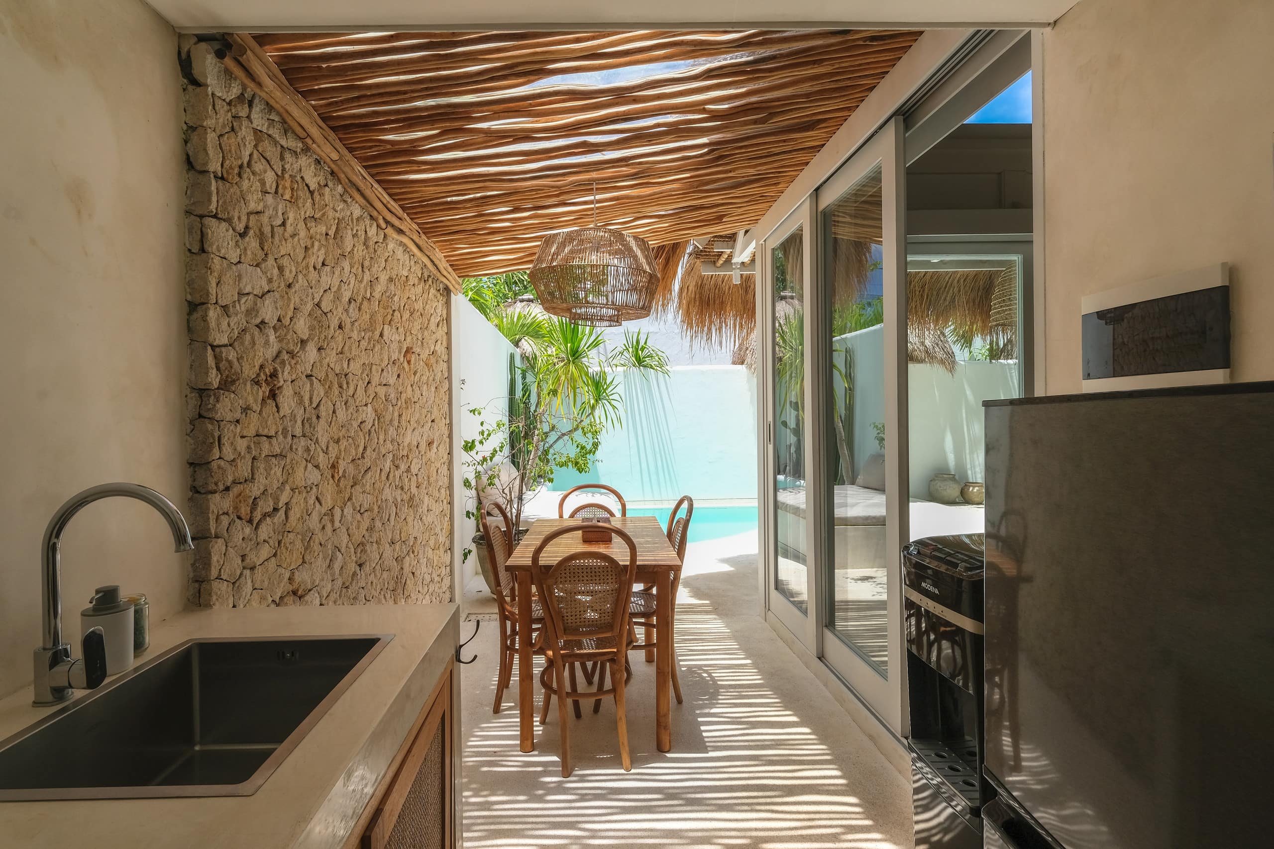 AMAKA: Mediterranean Boho Style Villa Bingin 18