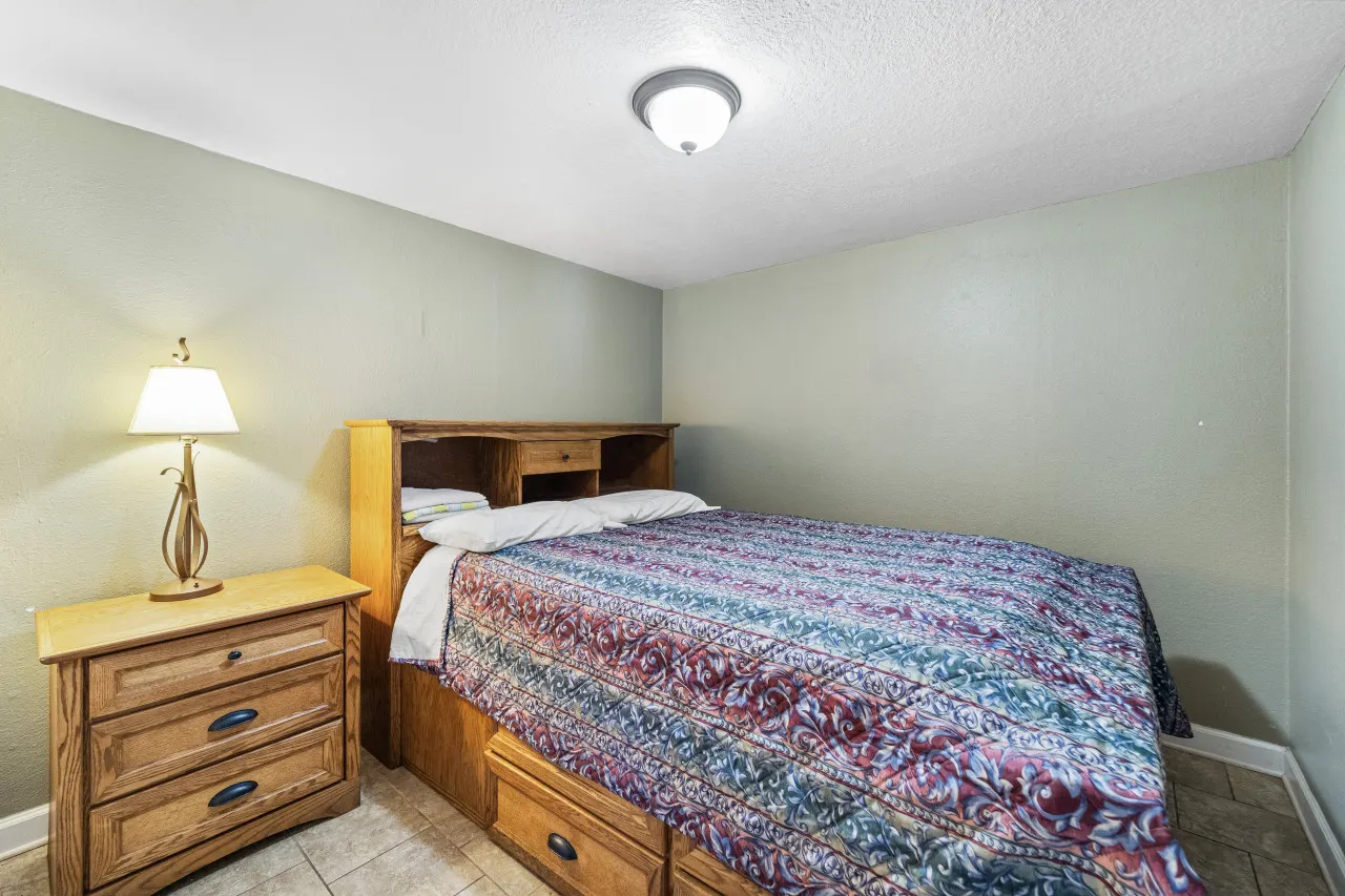 Shady Gator House Sleep 20- Bachelor/Bachelorette Parties Welcome! 5