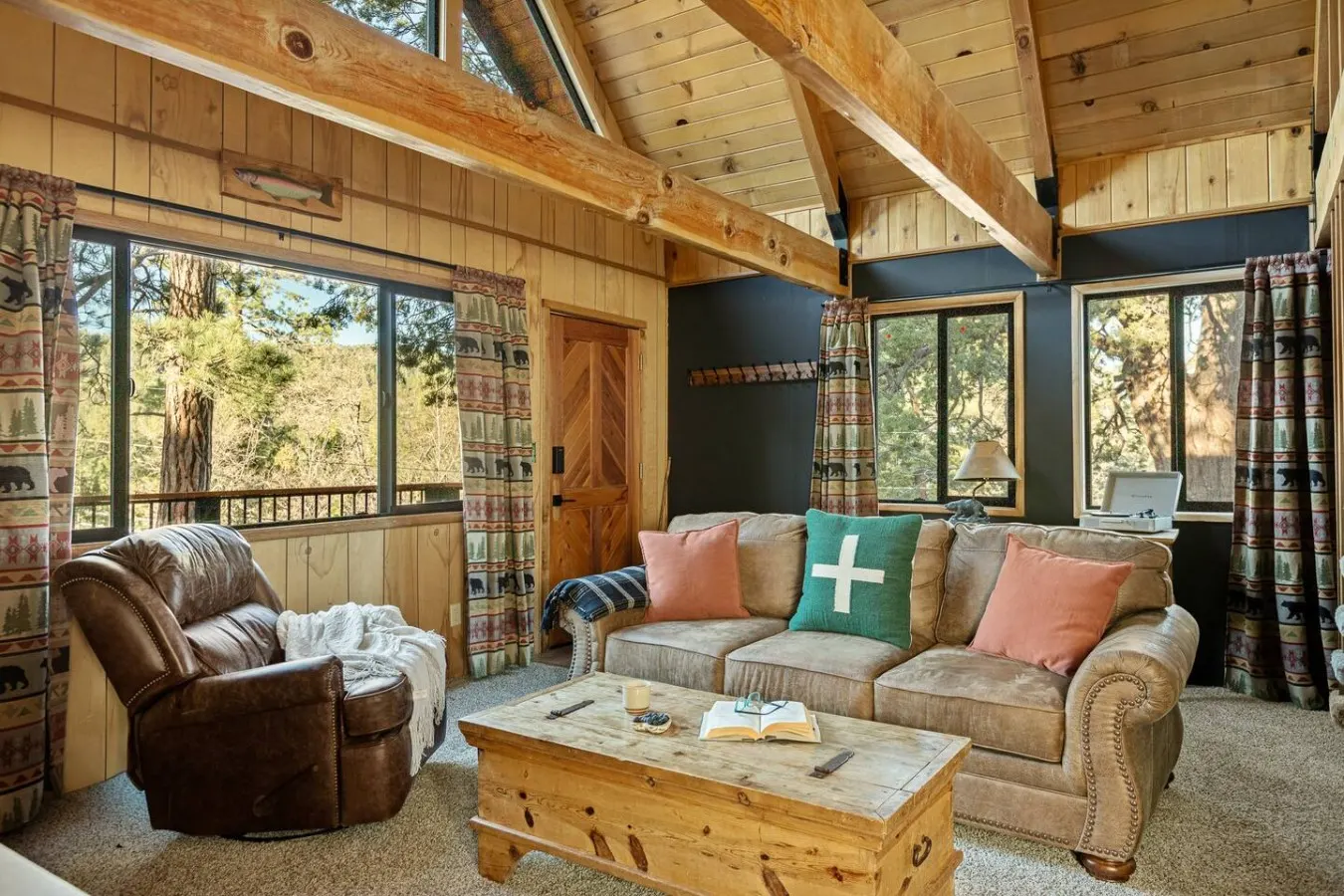 Silver Coyote - Slope views, firepit, golf course 4