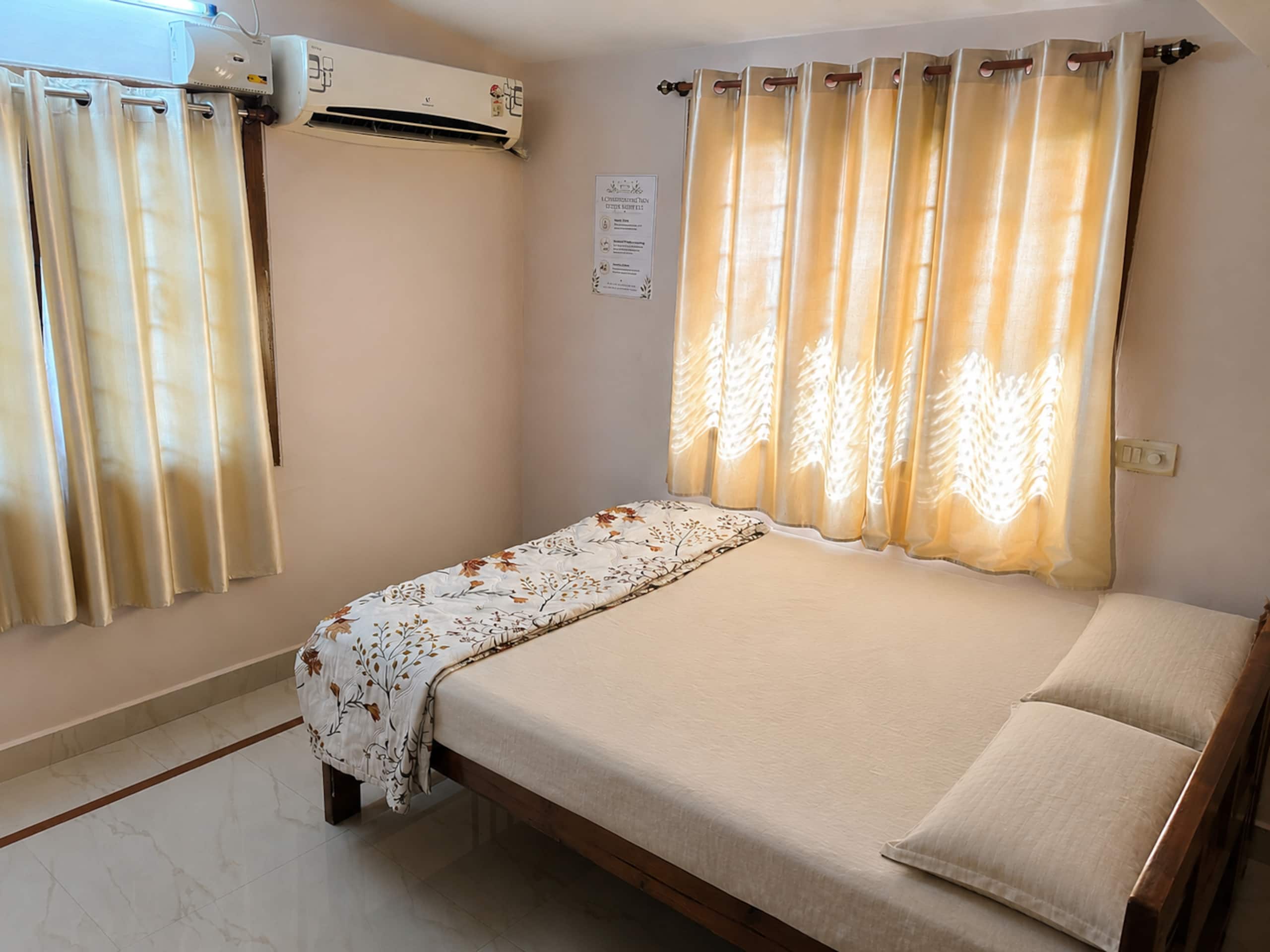 Kaveri Home Stay | Backwaters • Beach • Boating