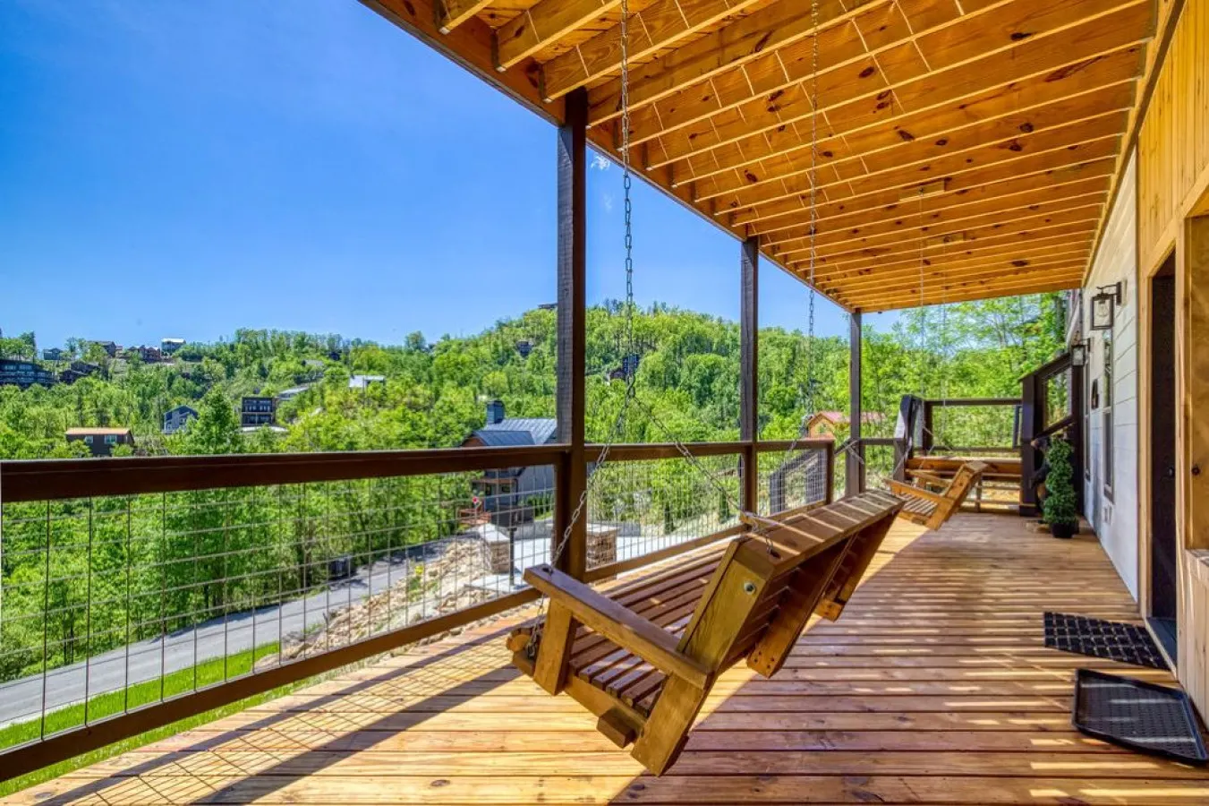 Brand New Cabin w/ Mountain Views & Karaoke 6