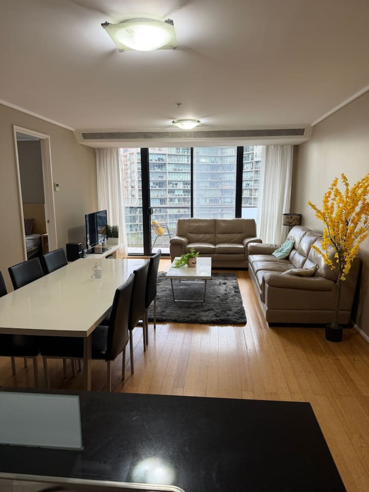 Southbank retreat 3Bedroom great view free carpark 1