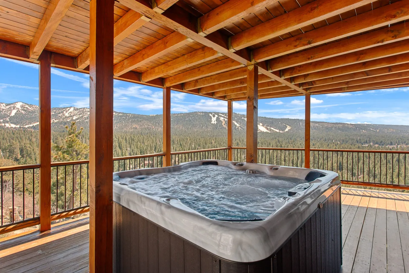 Hidden Haven Lux Estate: Big Bear Lake Views - Spa 3