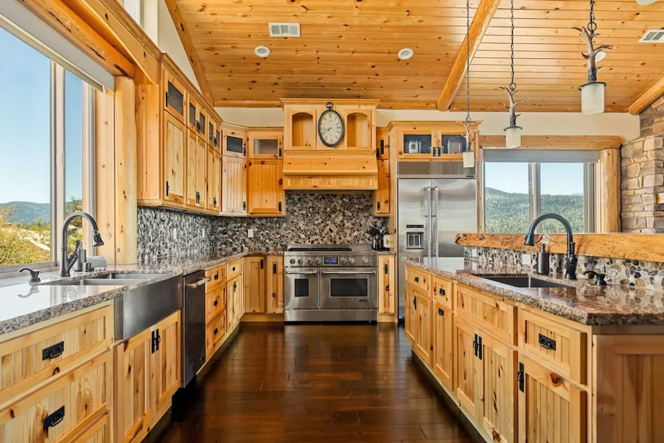 Hidden Haven Lux Estate: Big Bear Lake Views - Spa 7