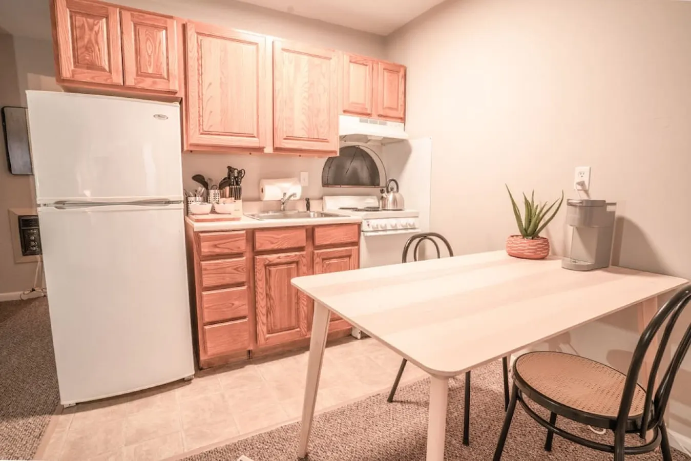 OSU Campus West Private Parking Quiet Studio 3