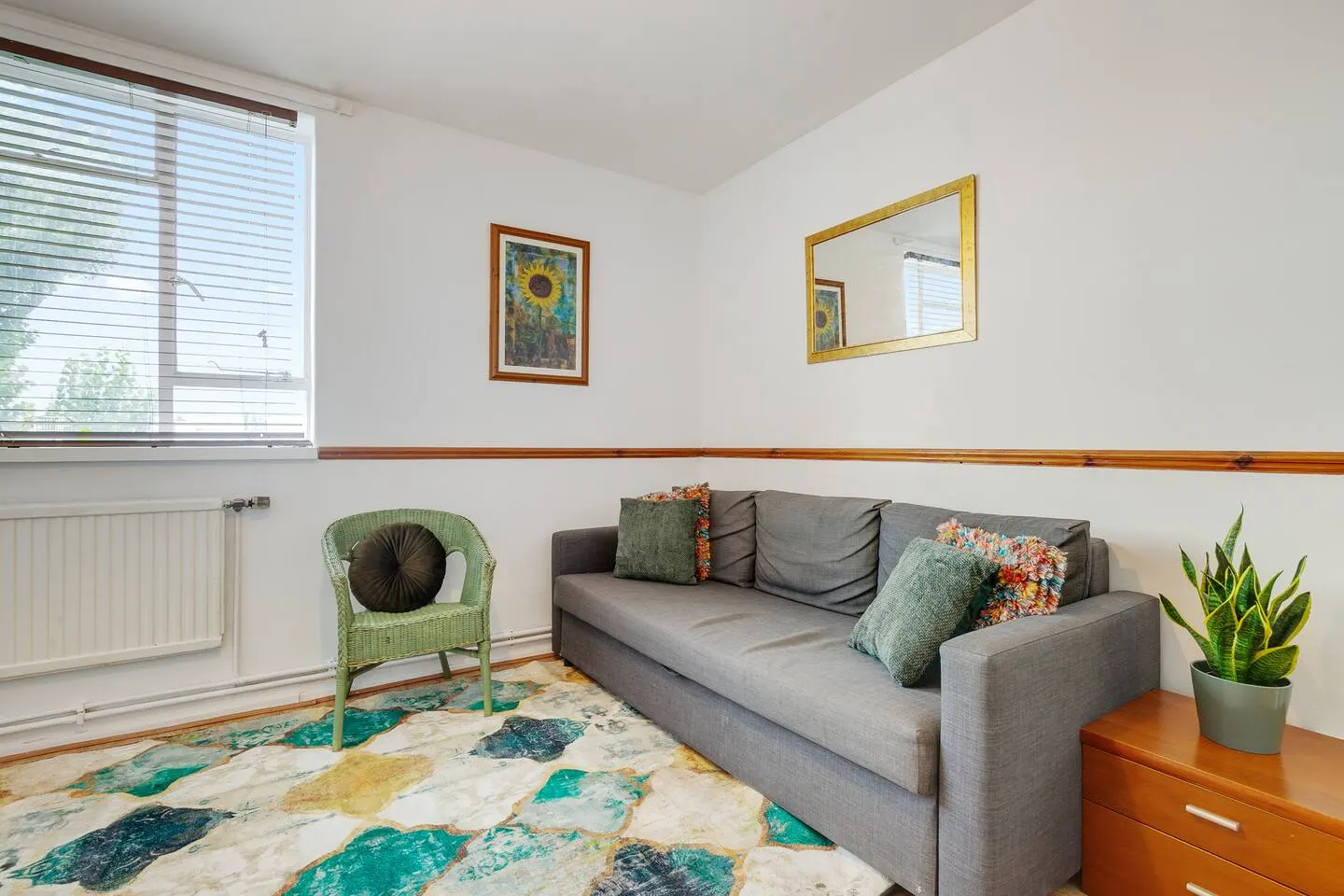 Zone 1 Spacious Serviced Apartment in Central London 19