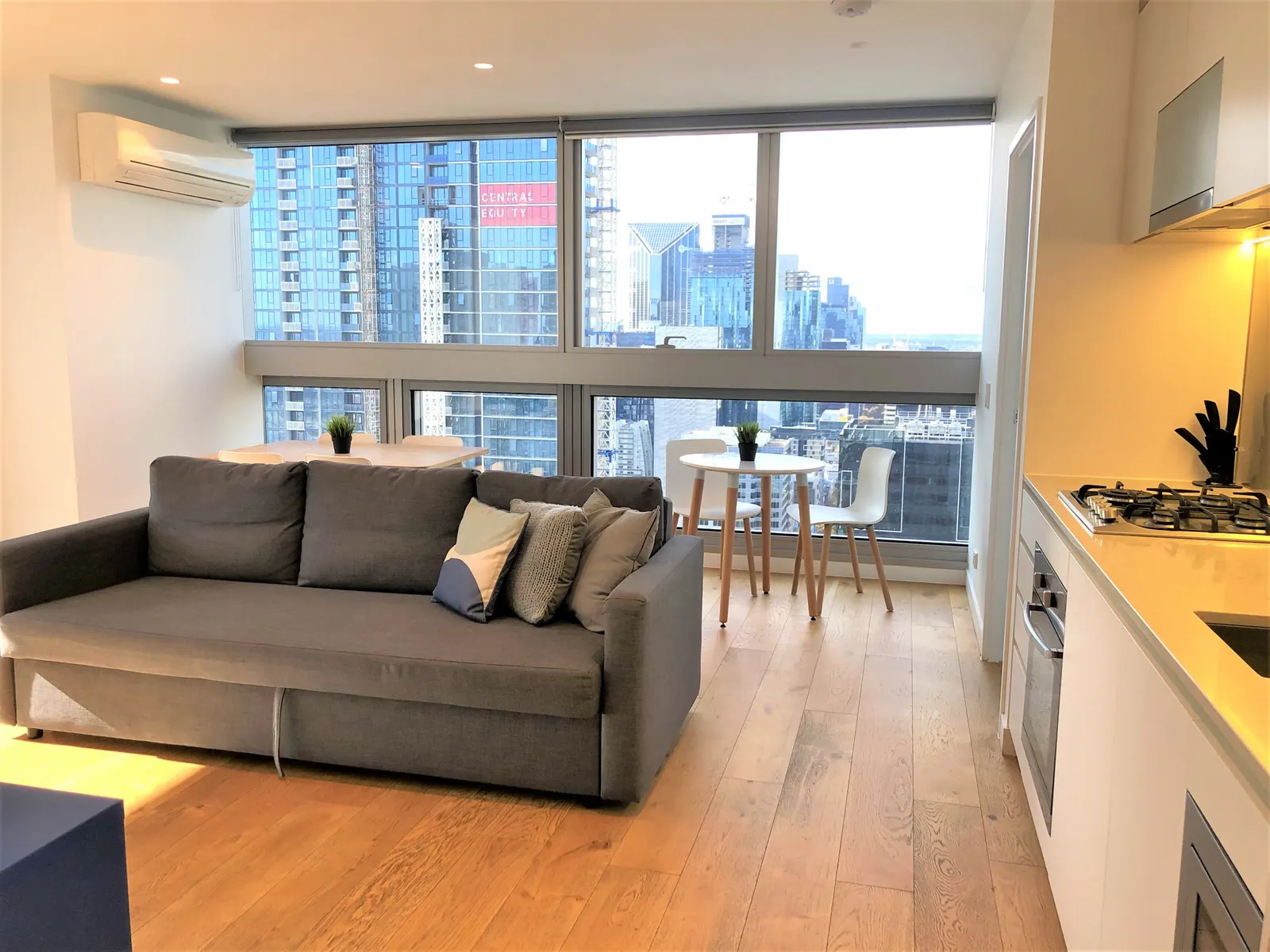 ReadySet Apartments on Rose Lane - 3 Bedroom Apartment - RL1 — photo 2
