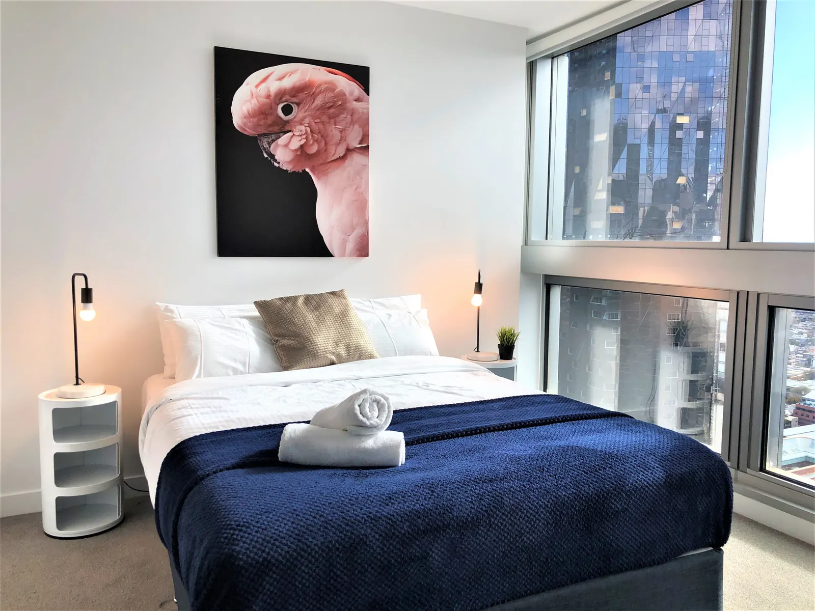 ReadySet Apartments on Rose Lane - 3 Bedroom Apartment - RL1 9