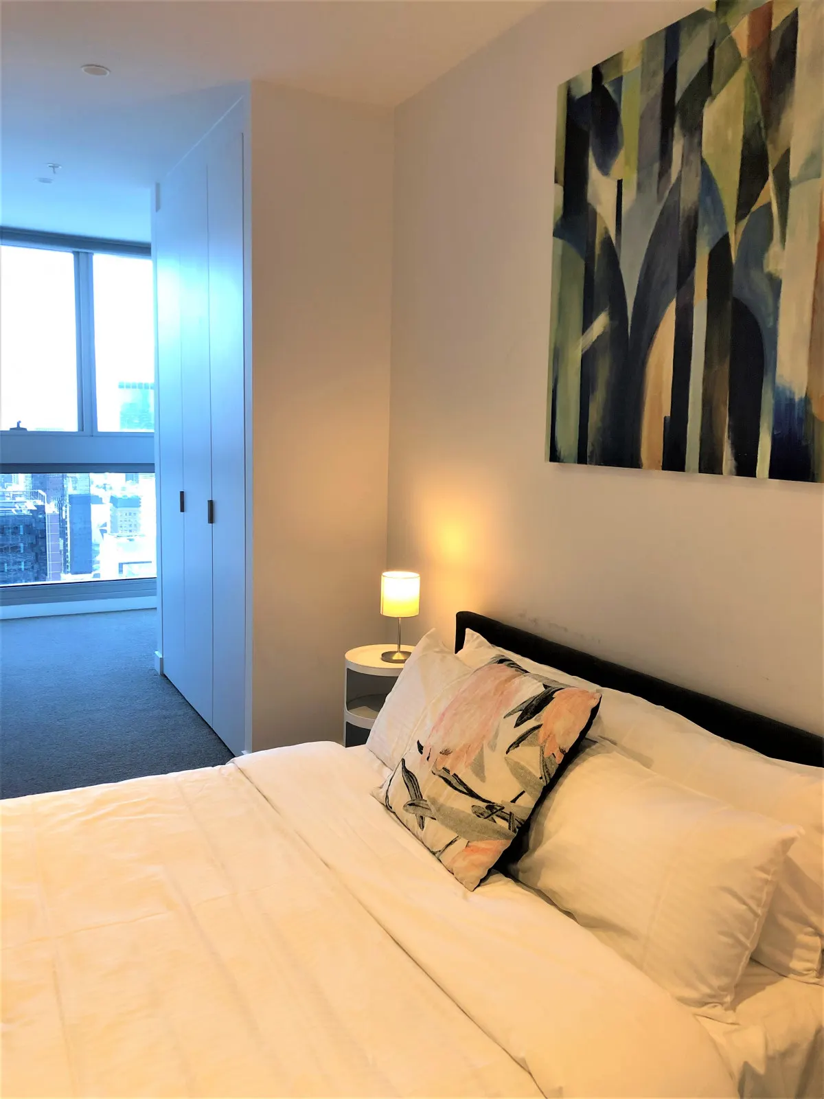 ReadySet Apartments on Rose Lane - 3 Bedroom Apartment - RL1 11