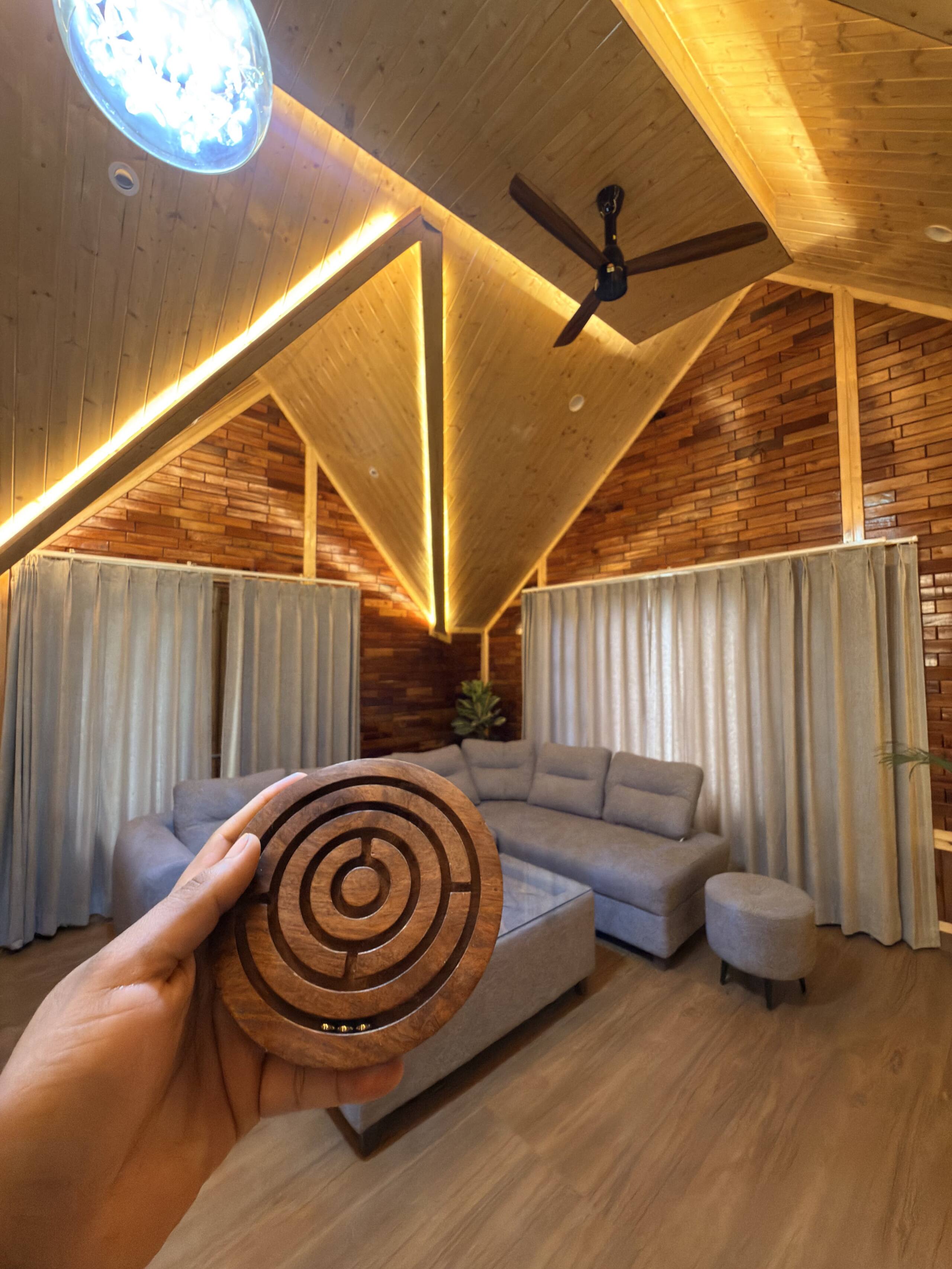 Modern wooden retreat with balcony | mountain view 12