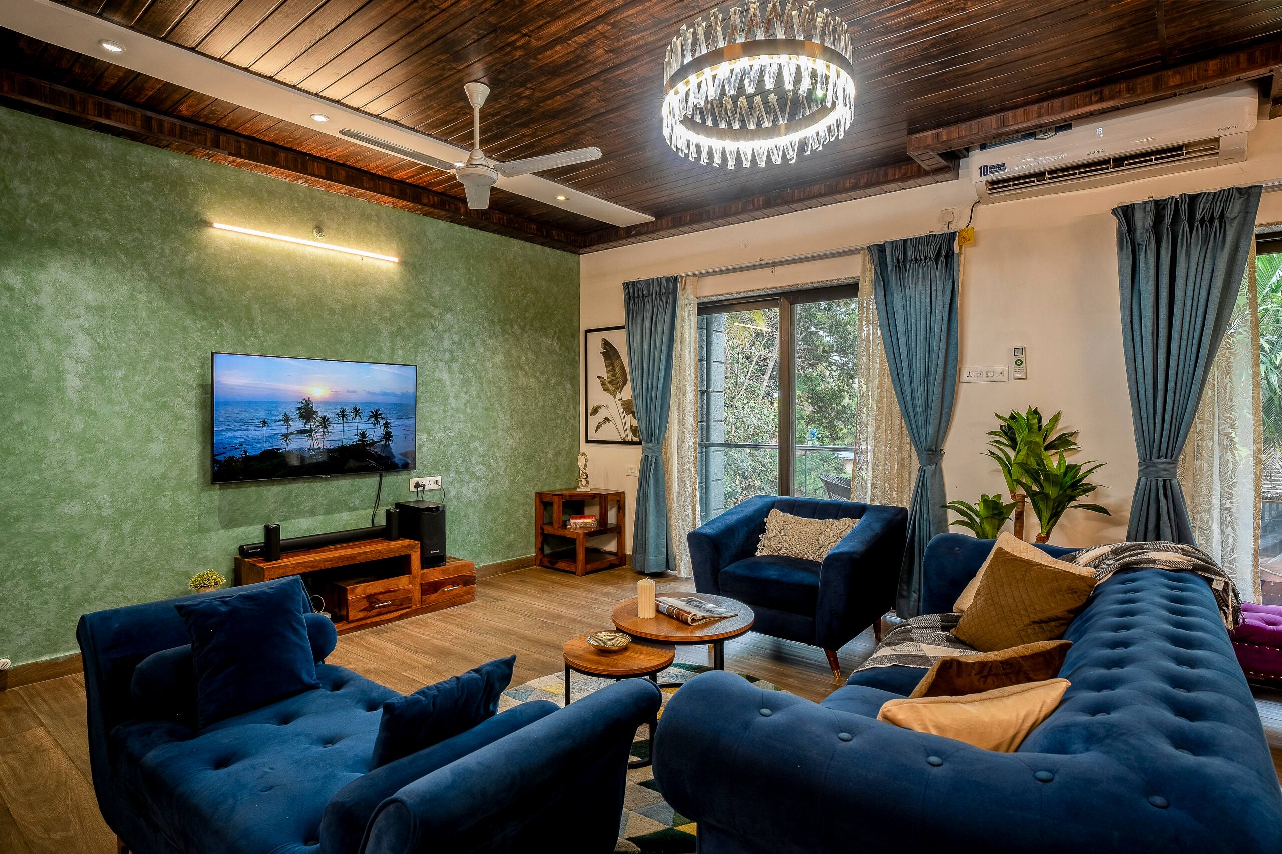 Designer 2BHK w/ Pool • North Goa • Near Candolim 10