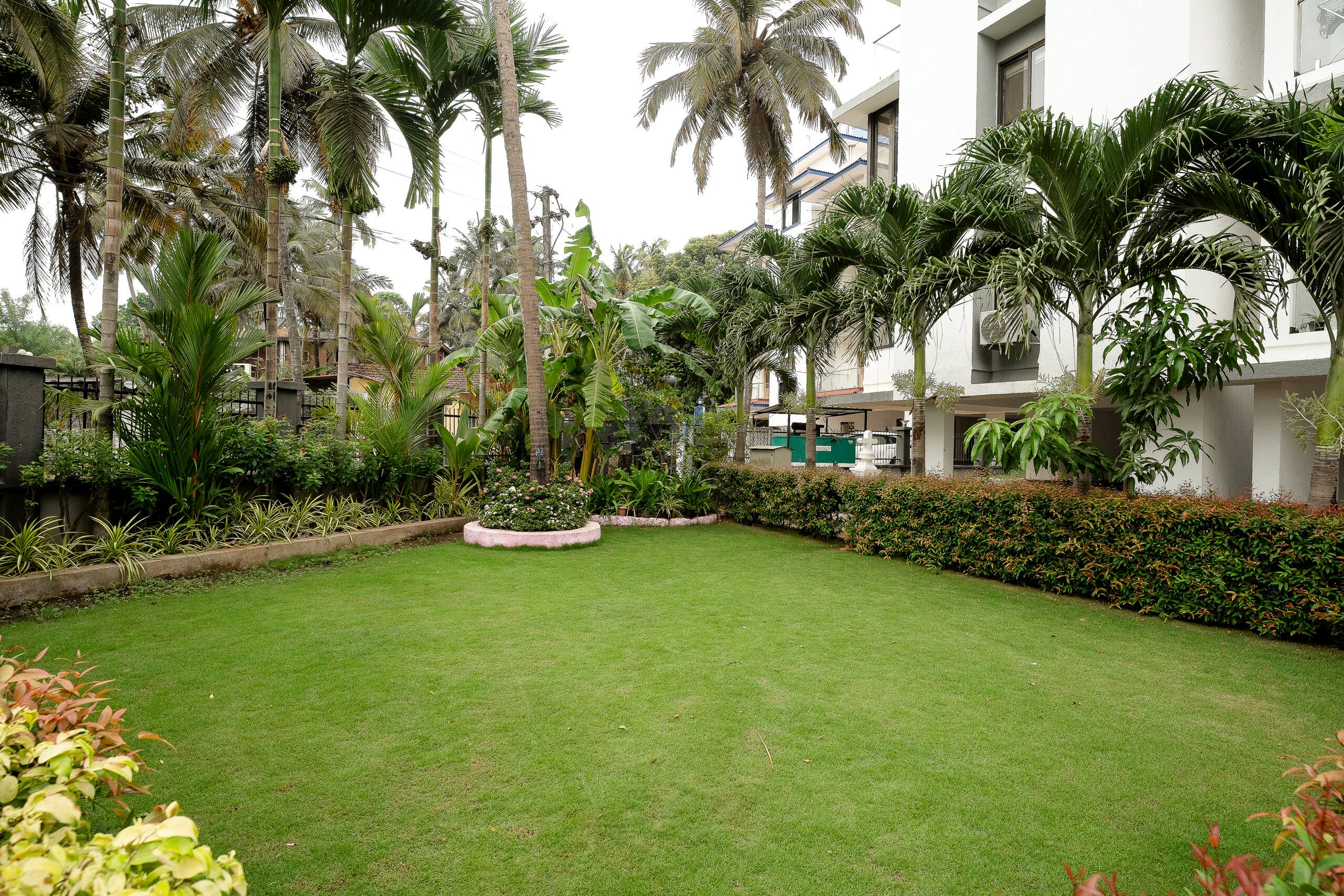 Designer 2BHK w/ Pool • North Goa • Near Candolim 26