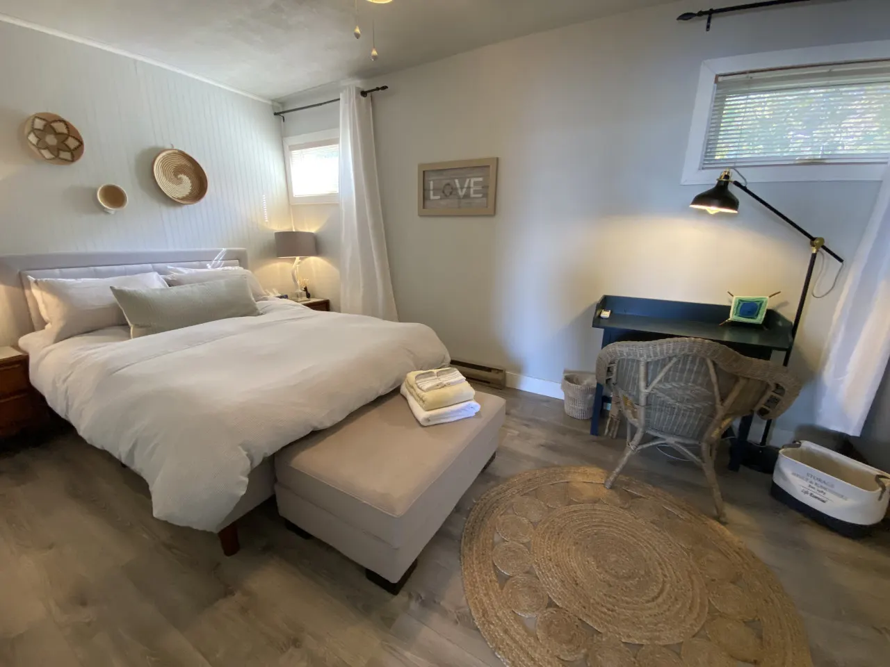 The Nest - Cozy Waterfront on Huycks Bay, PEC 9