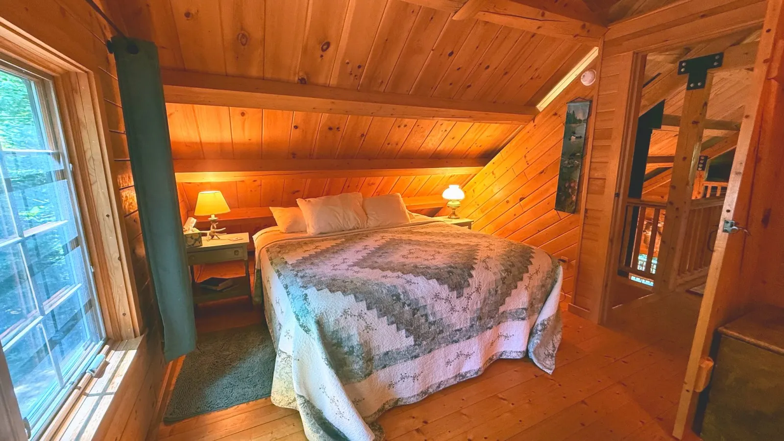 Bobcat Cabin 17