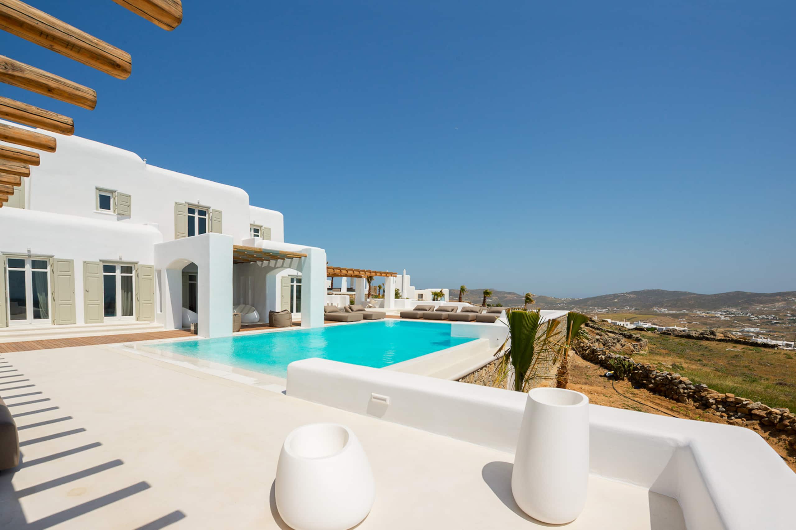 Spectacular Gated Estate • 10' to Chora • 3 Pools 19