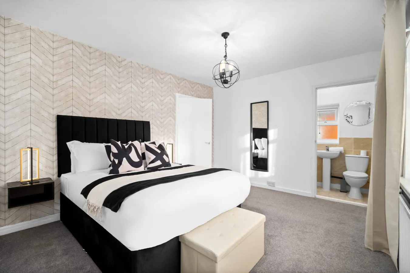 Stylish 3 Bedroom House - Garden - Parking 3
