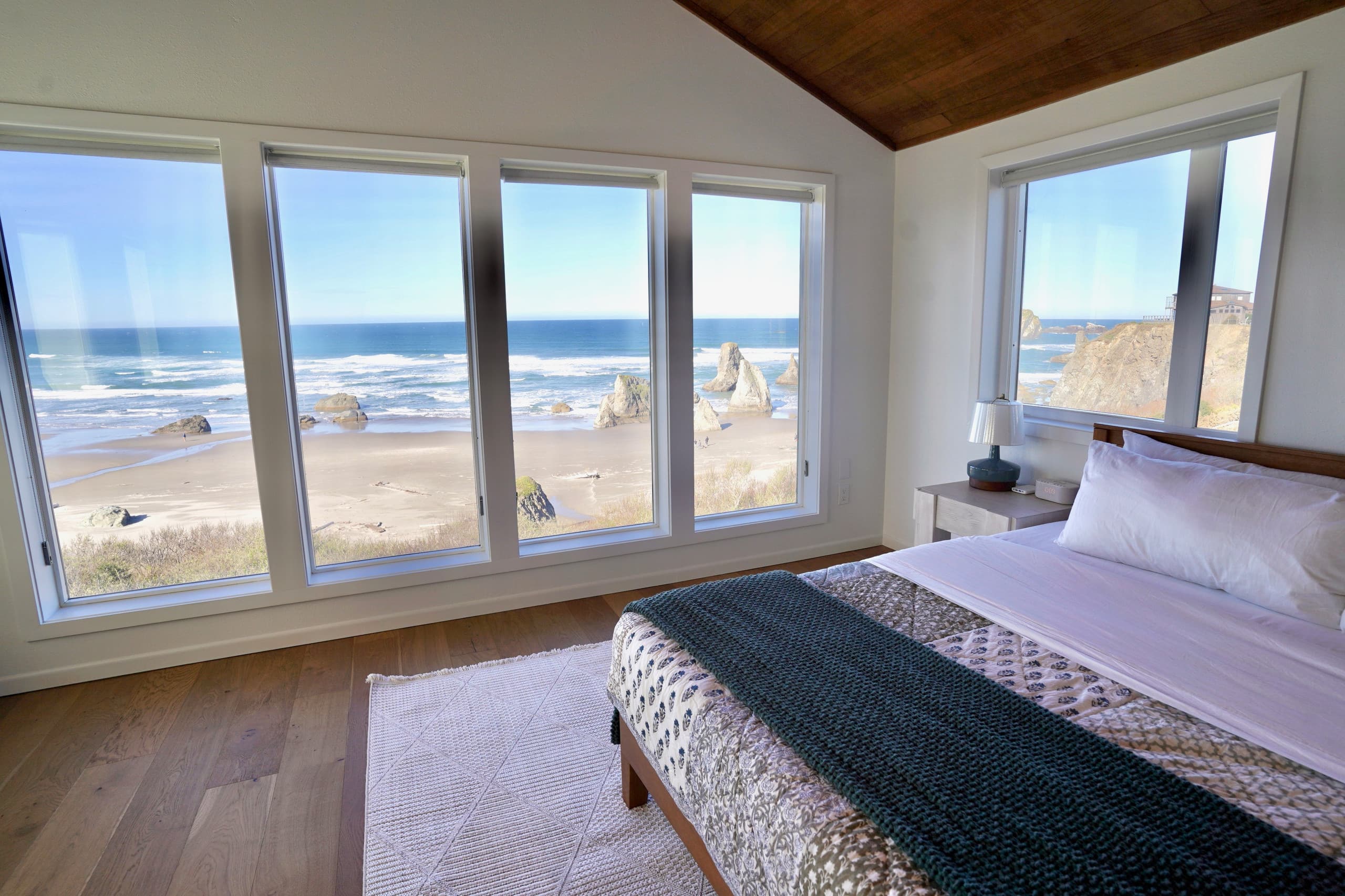 Stunning Beach Front Near Bandon Dunes — photo 2