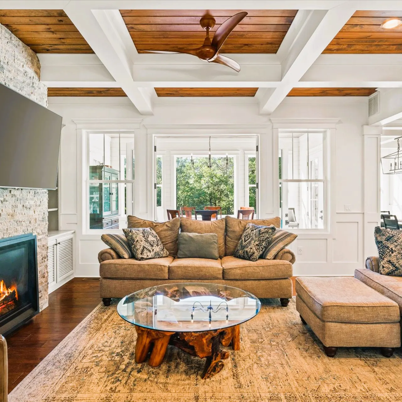 Luxe Lodge 9