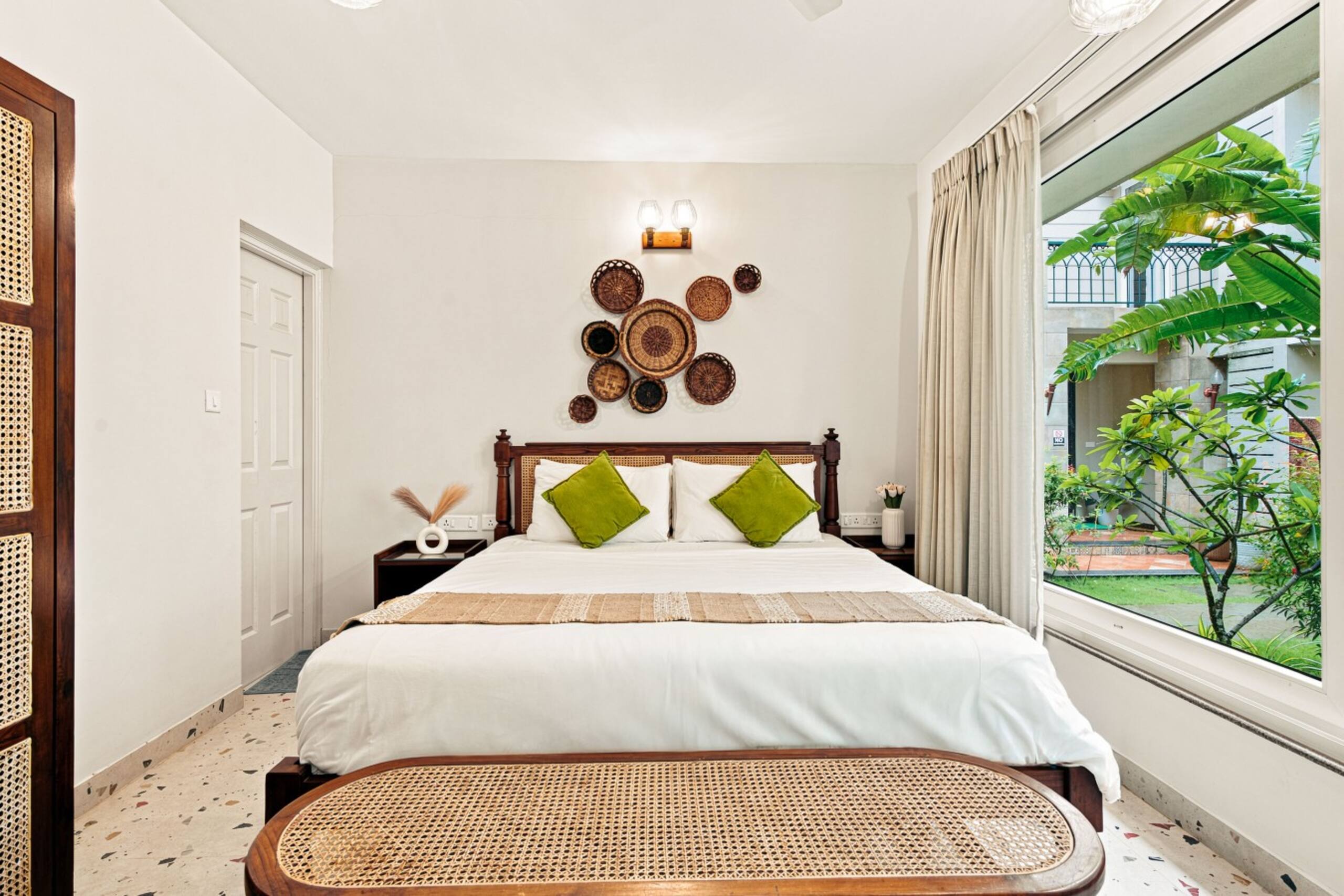 The Greendoor Villa - Varca, Pvt pool, near beach 6