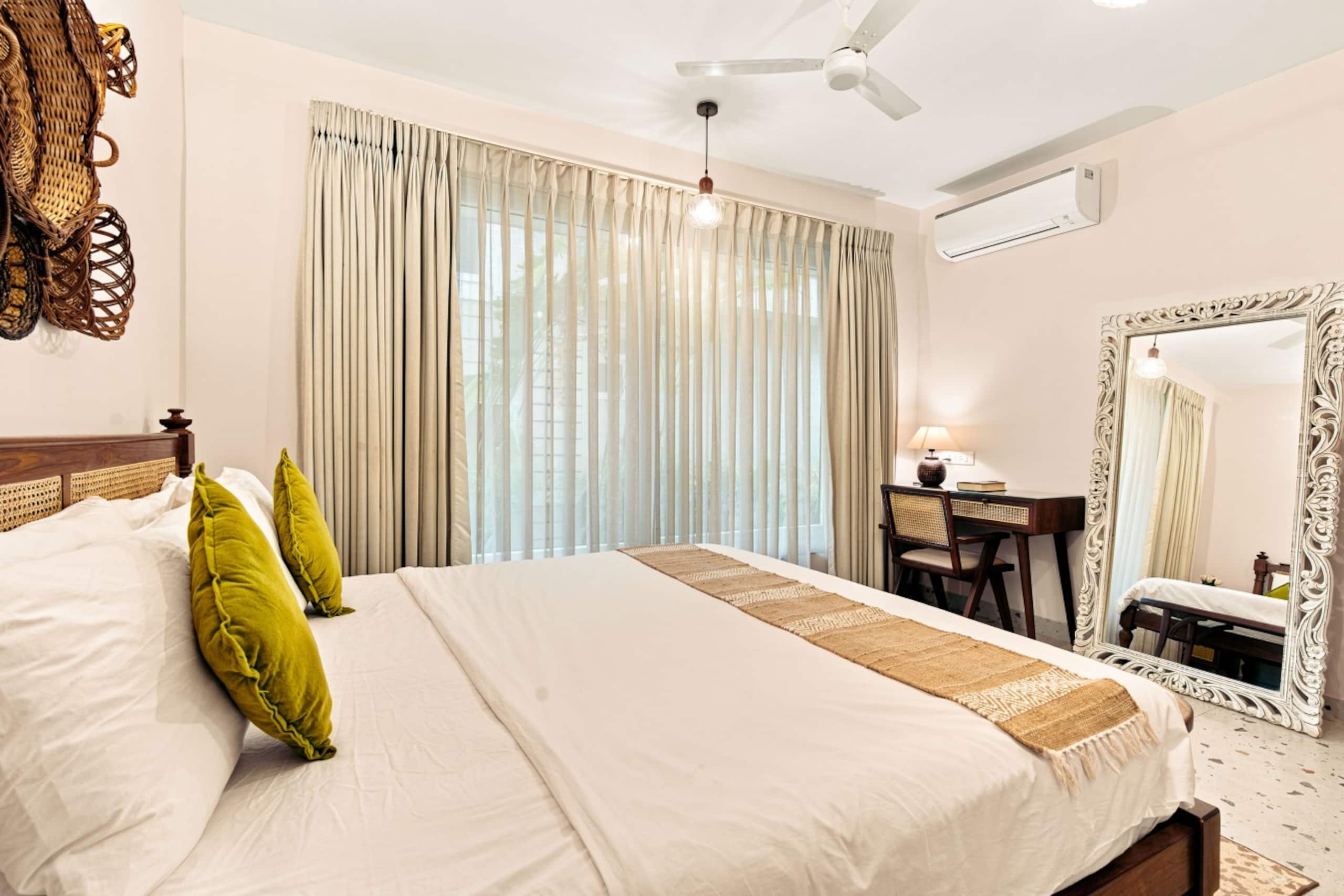 The Greendoor Villa - Varca, Pvt pool, near beach 22