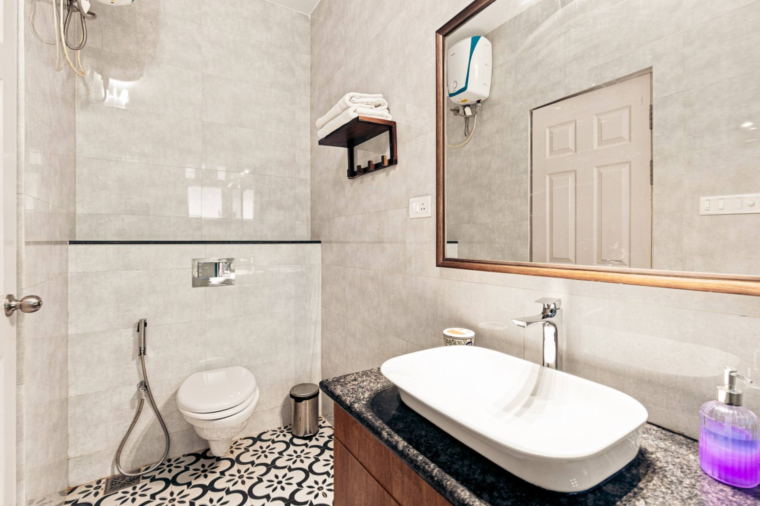 The Greendoor Villa - Varca, Pvt pool, near beach 37