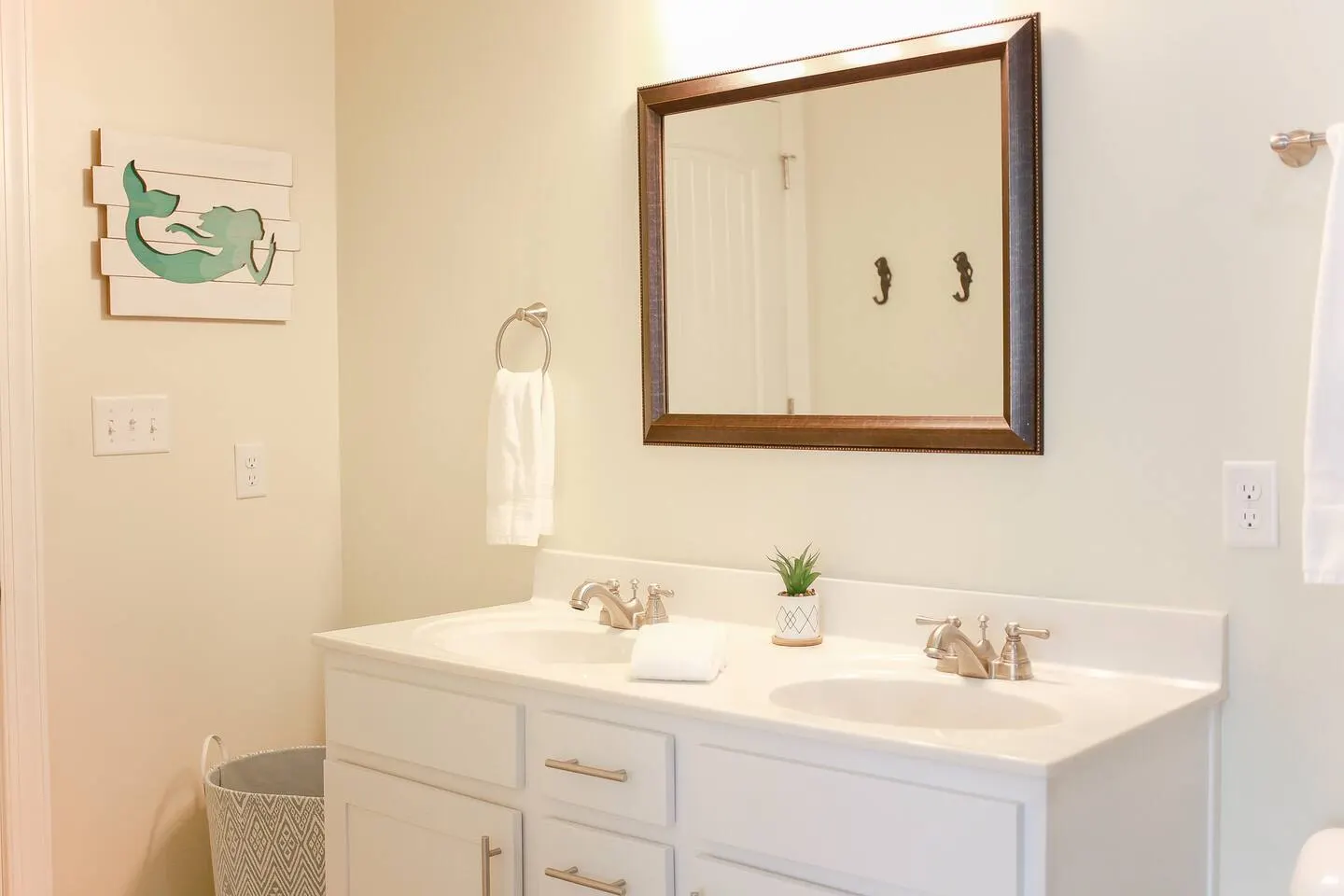 Vibe District 4BR Townhome Walk To Beach 3 Kings 15