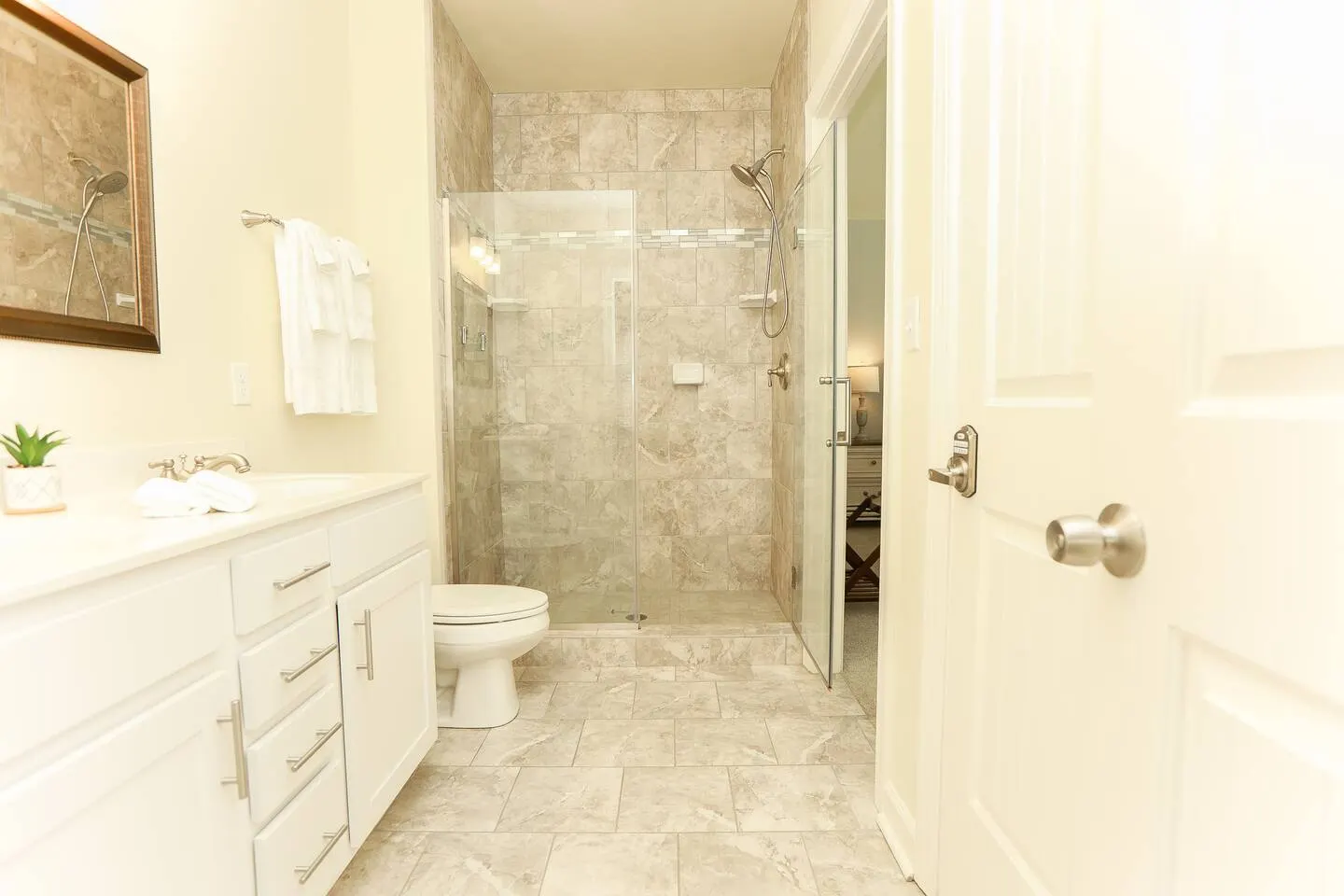 Vibe District 4BR Townhome Walk To Beach 3 Kings 16