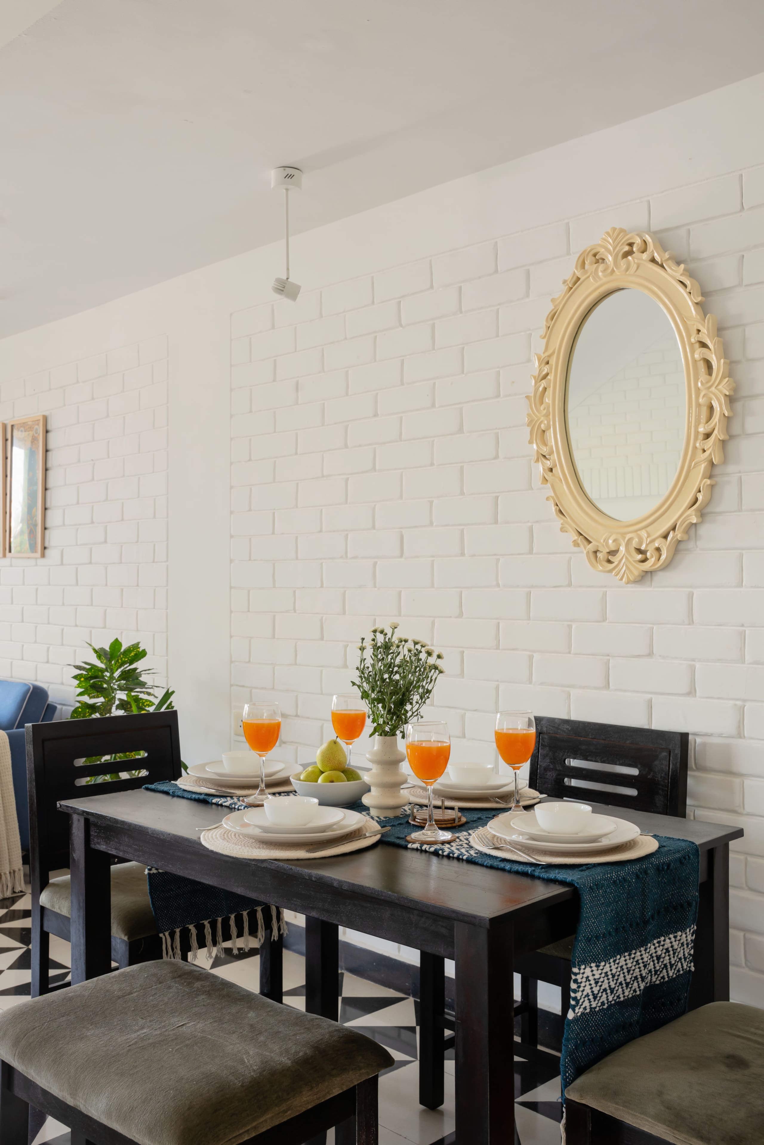 Lush 2BHK | Pool | Reis Magos 23