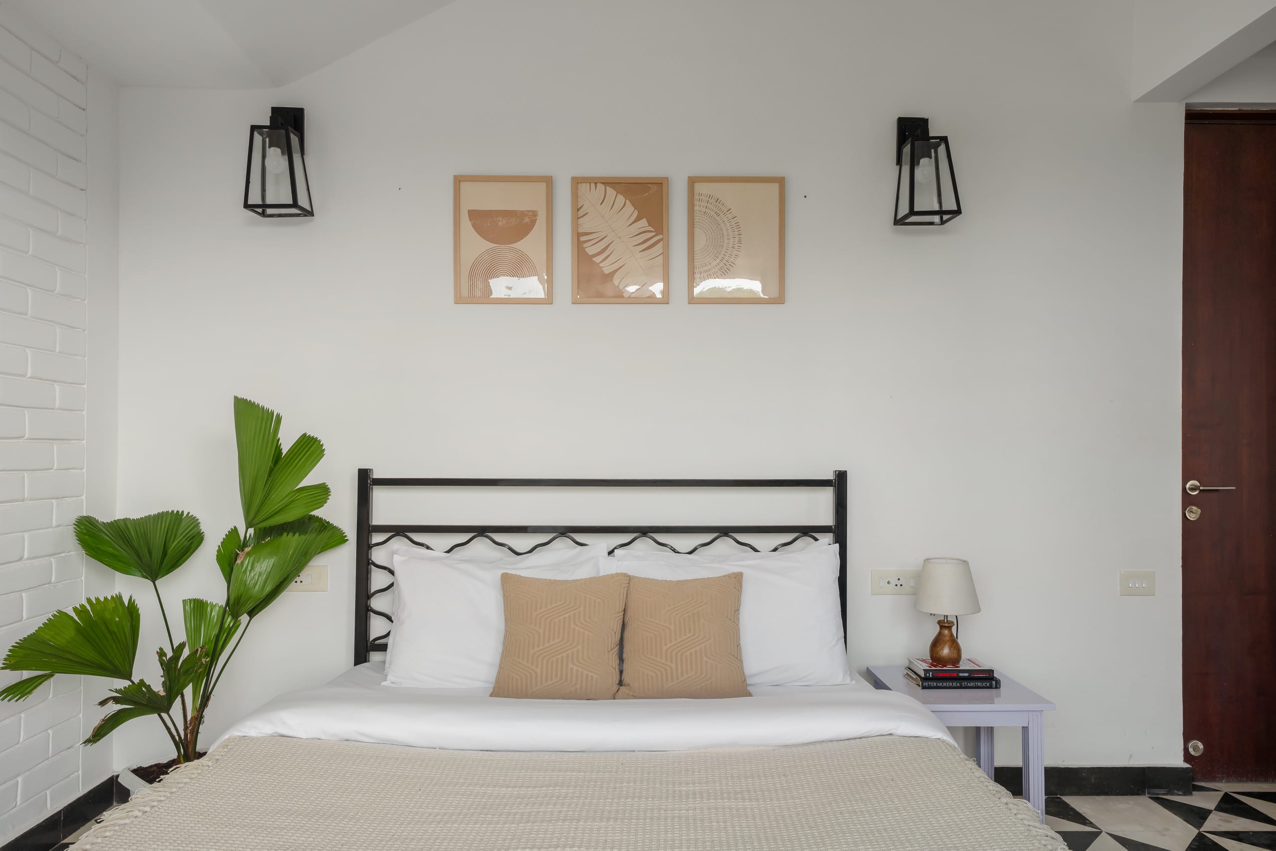 Lush 2BHK | Pool | Reis Magos 32