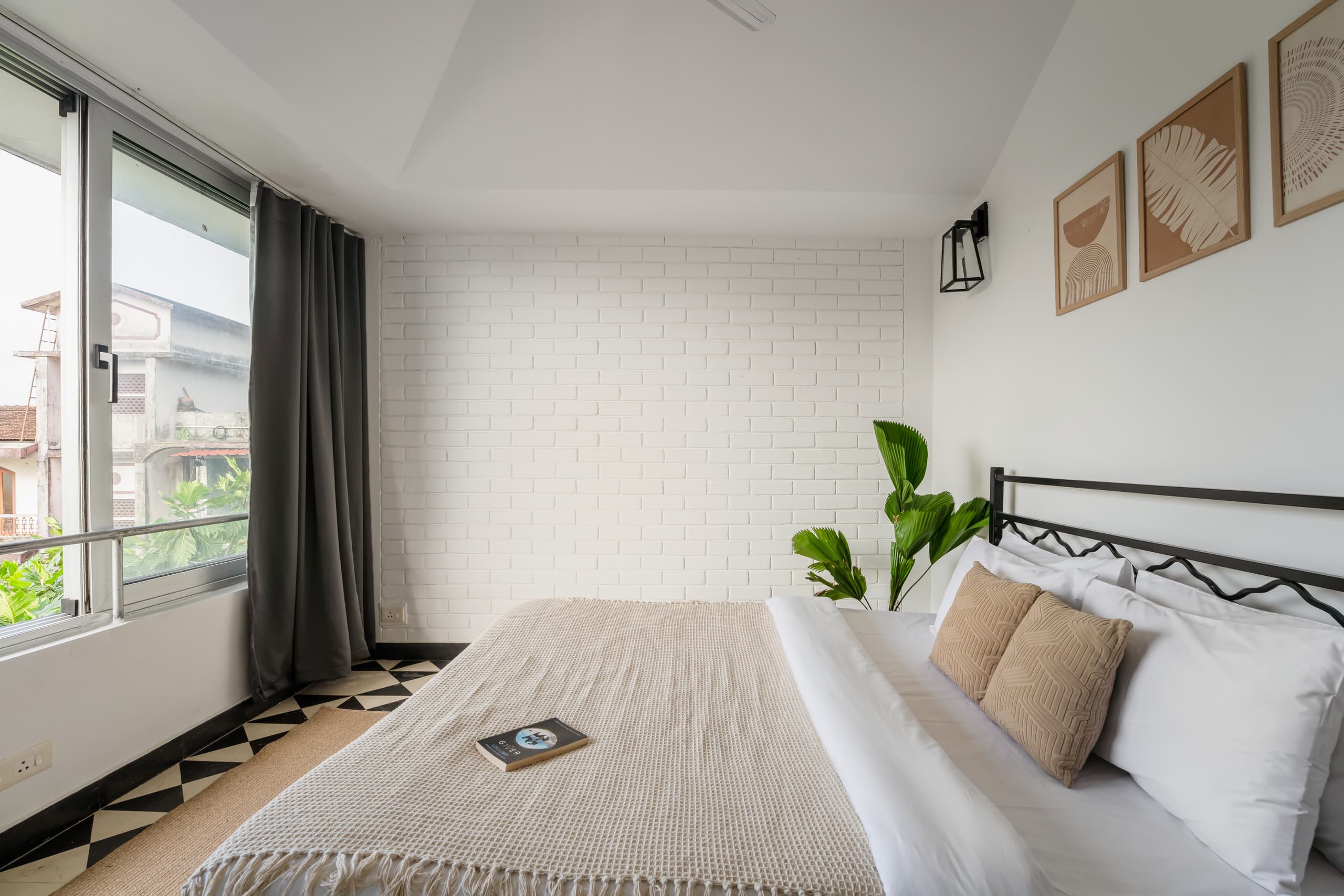 Lush 2BHK | Pool | Reis Magos 31