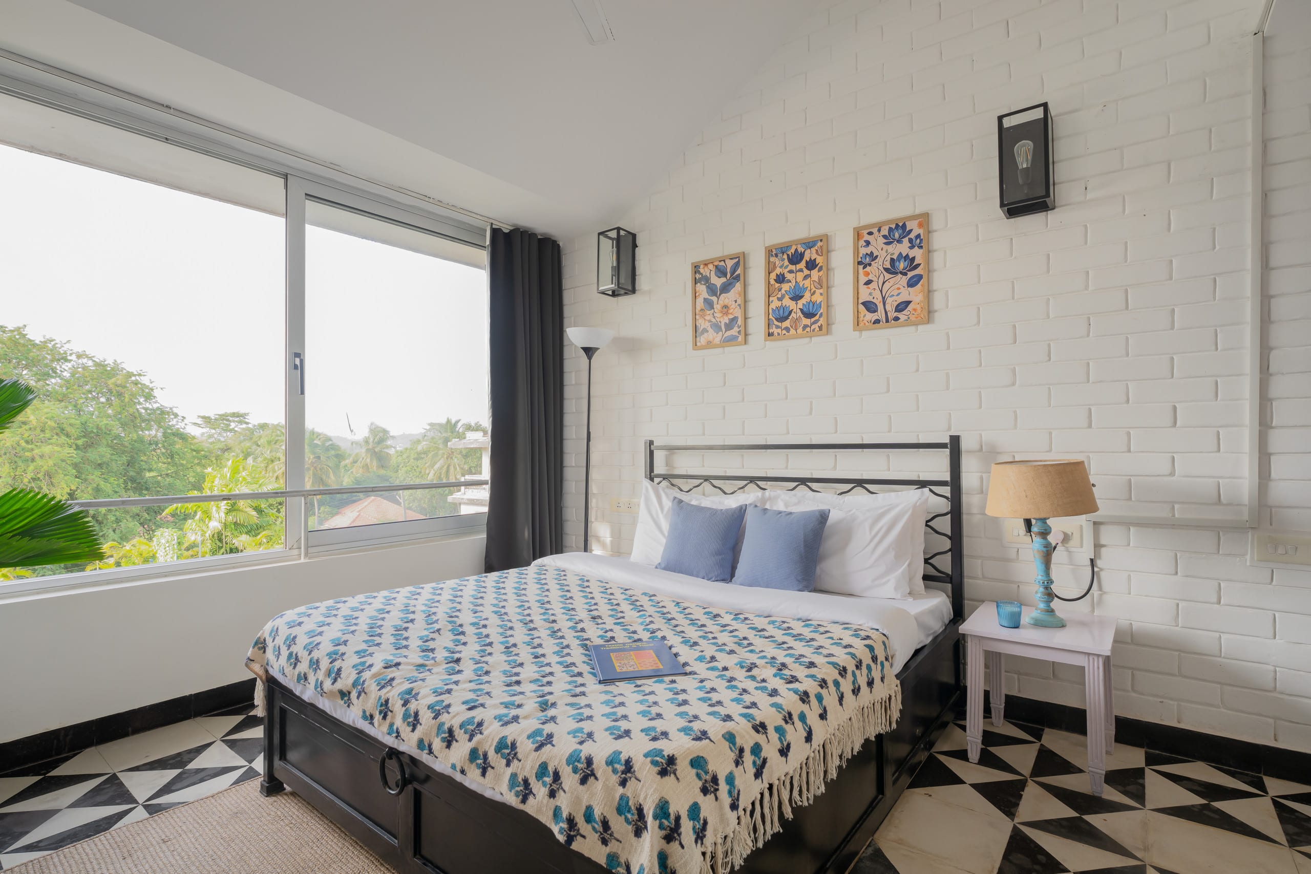 Lush 2BHK | Pool | Reis Magos 2