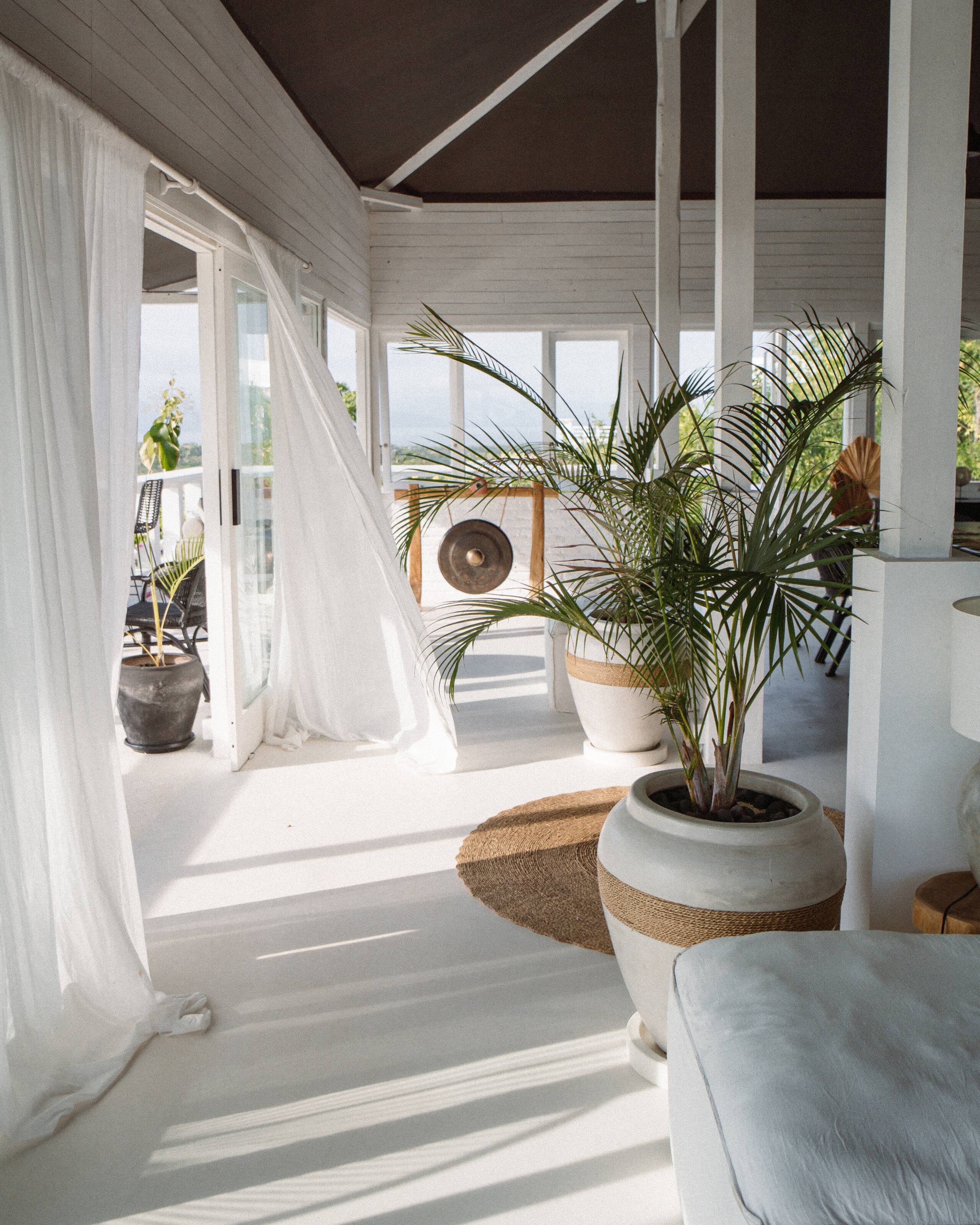 Clifftop villa with Ocean, volcanos & lagoon Views — photo 5
